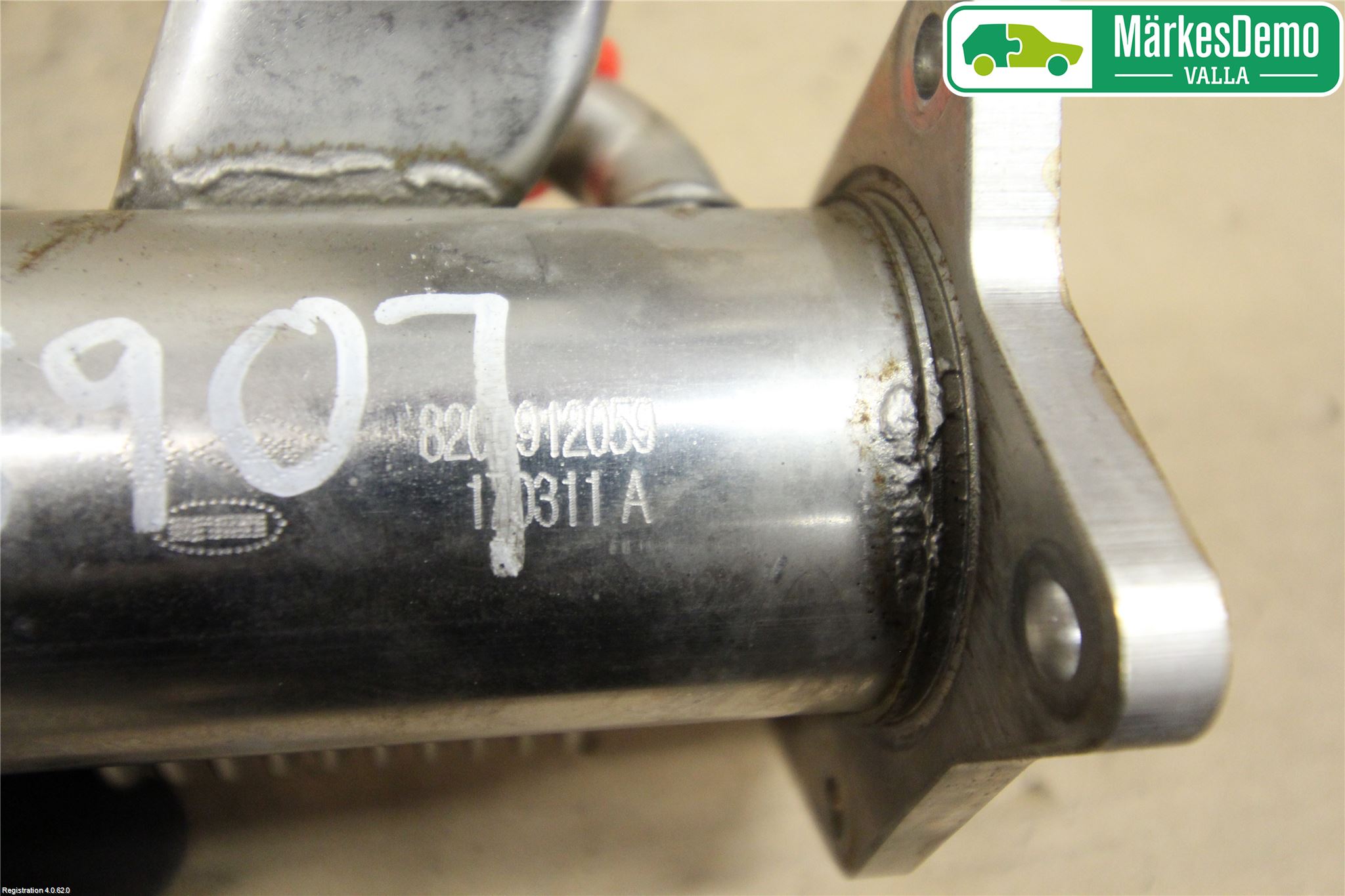 Dacia DUSTER 10-17 Avgaskylare