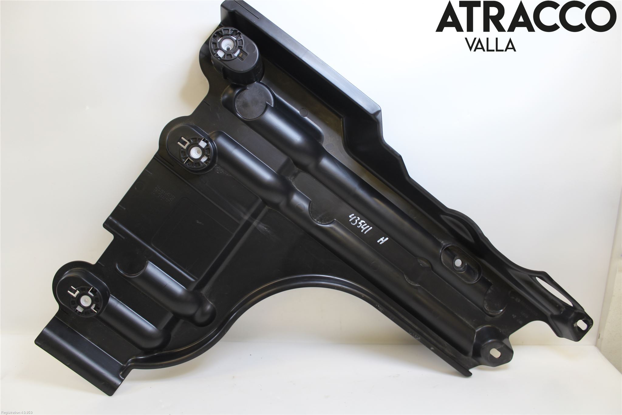 Peugeot 2008/E-2008 20- Hasplåt Plåt-Plast