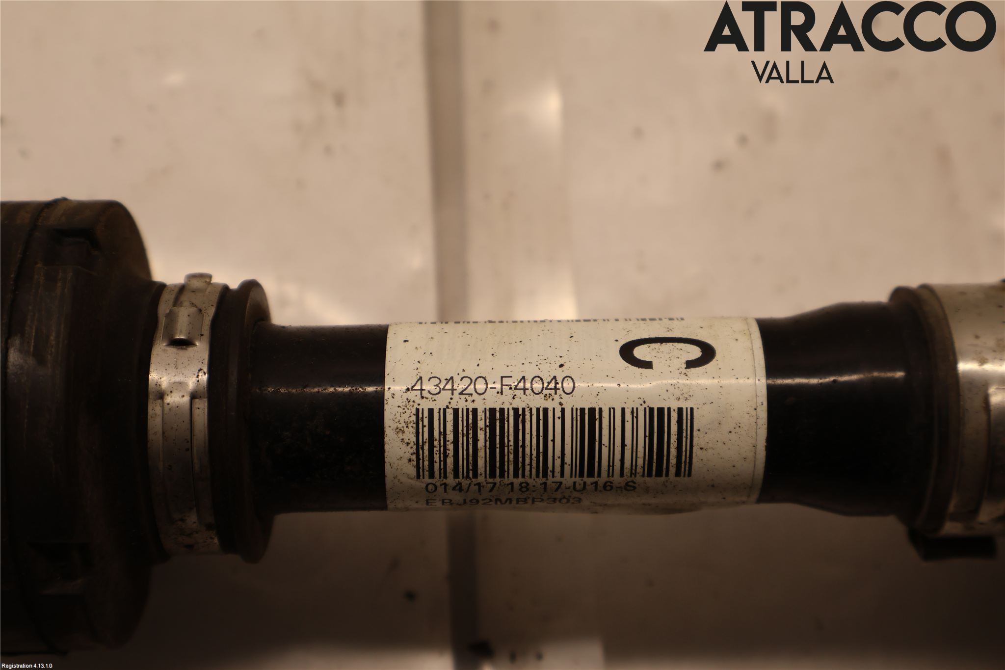 Toyota C-HR 16-23 Drivaxel Fram Vänster