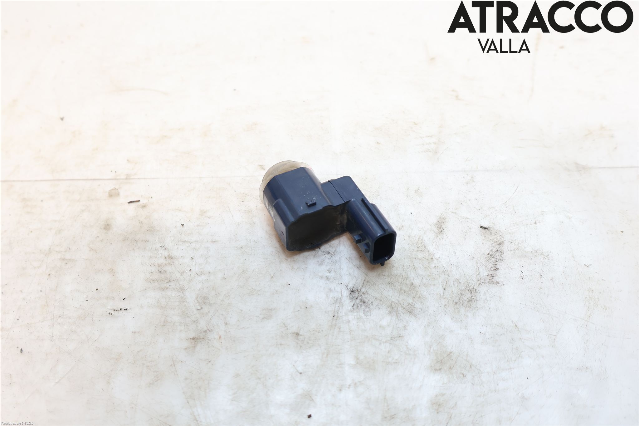 Mitsubishi OUTLANDER 13-21 Parkeringshjälp Frontsensor
