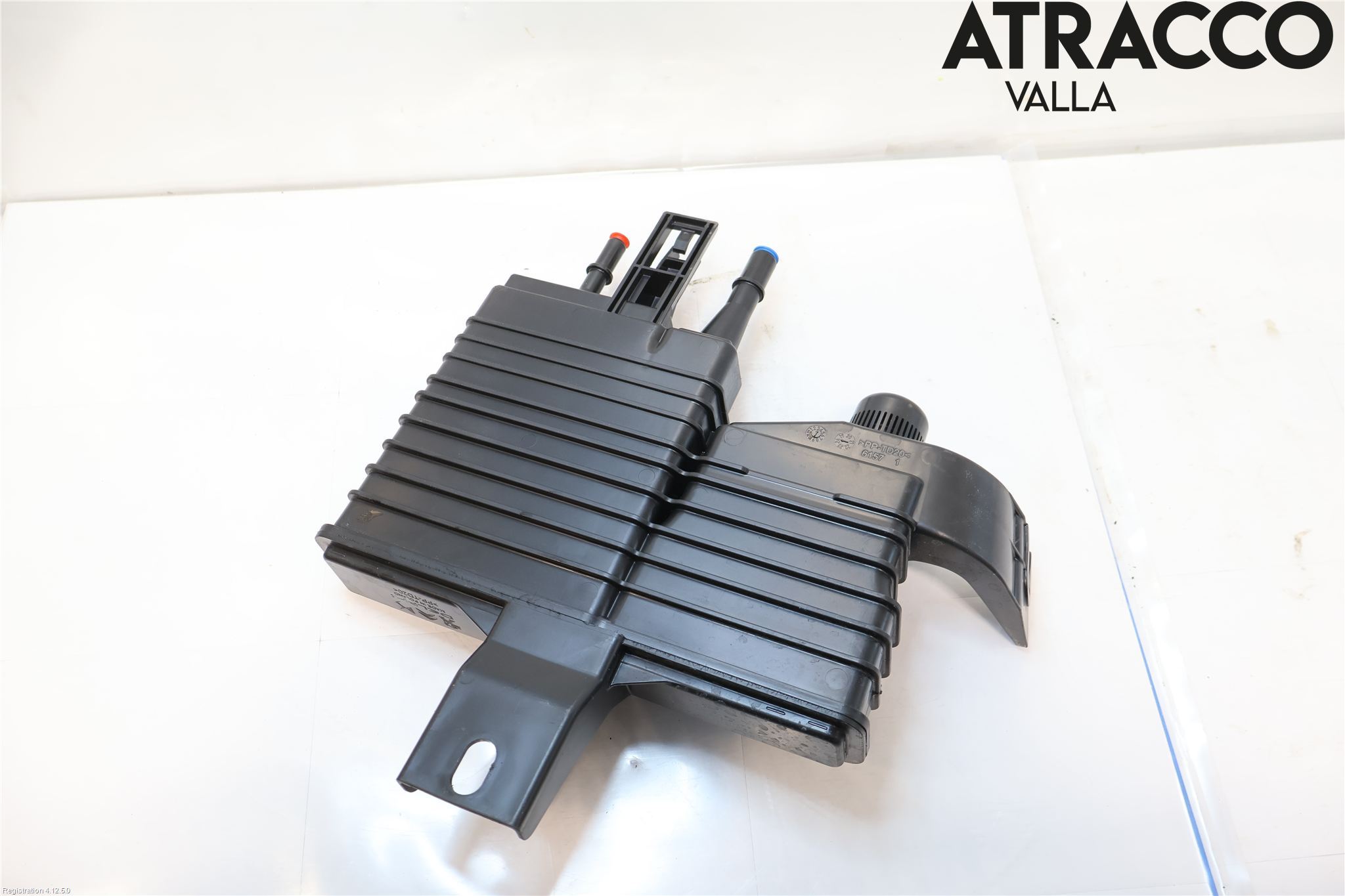 Opel ASTRA L 22- Bränsle Kolkanister