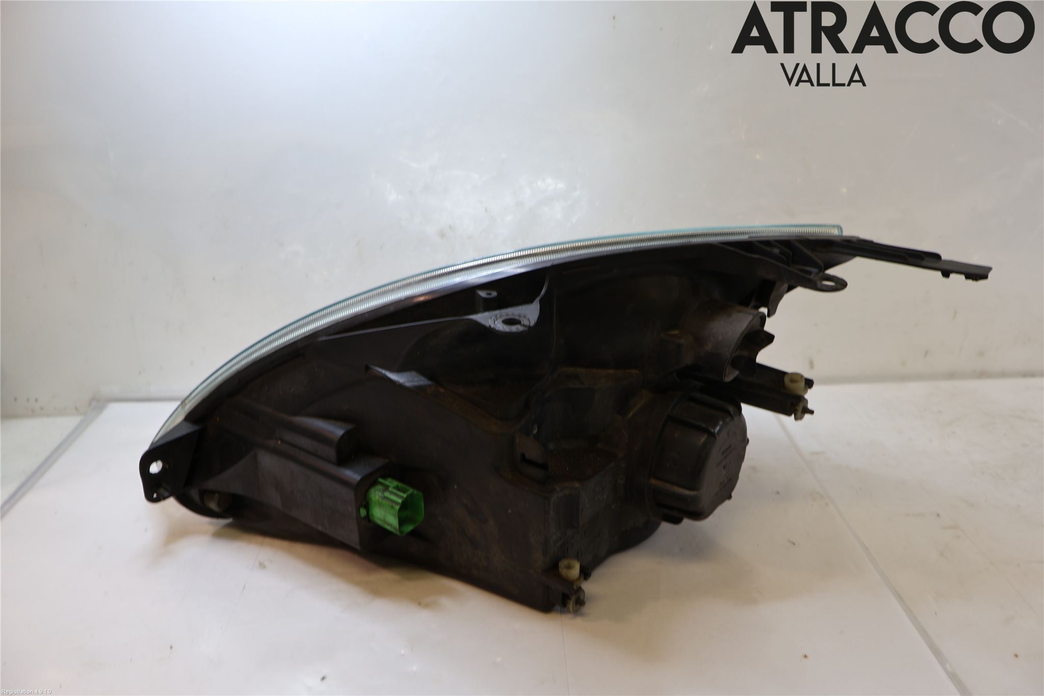 Ford FIESTA     02-05 Strålkastare Höger