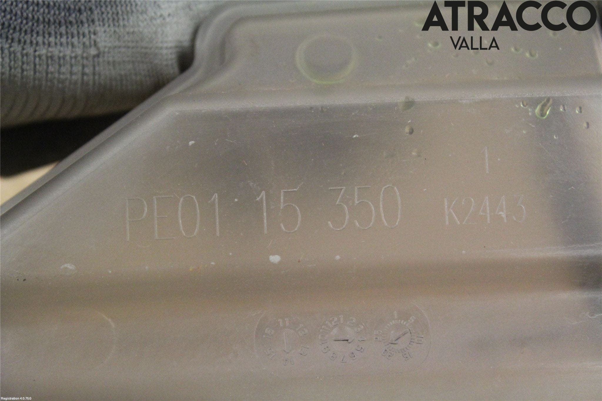 Mazda 3 III 14-19 Expansionstank