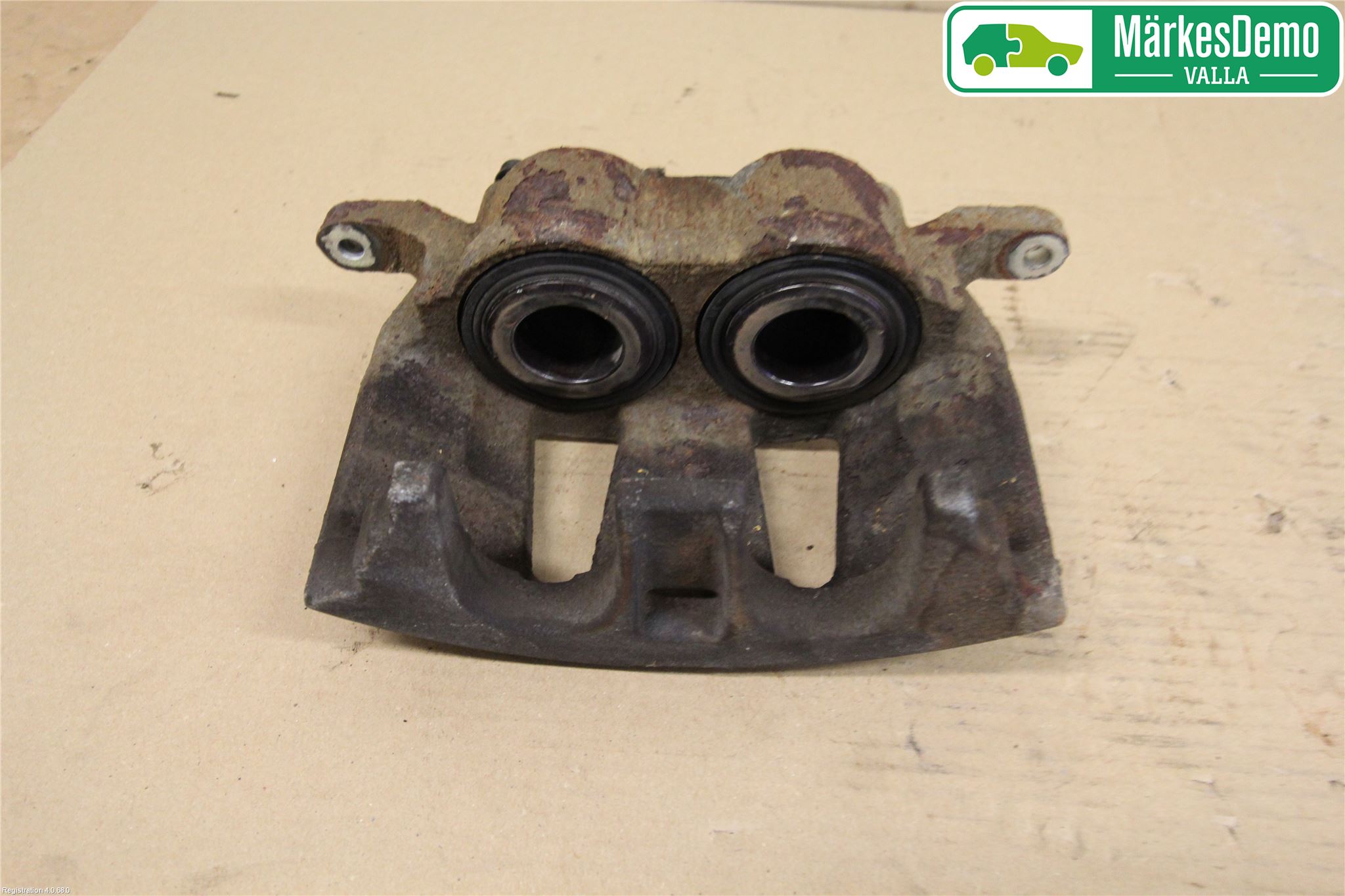 Fiat FREEMONT Bromsok Fram Vänster