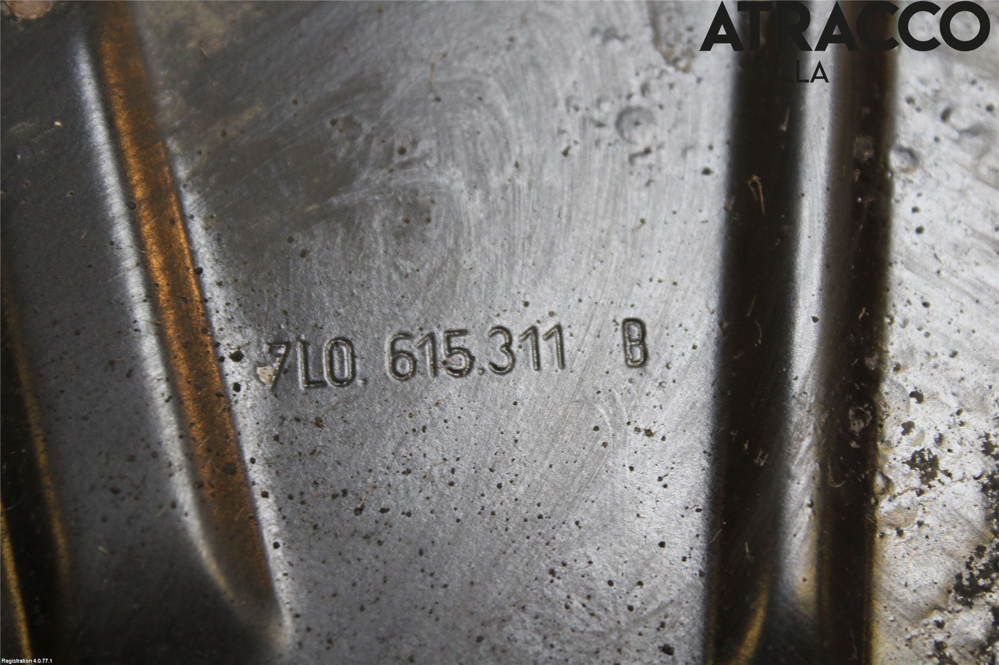 Audi Q7/SQ7 Bromssköld Fram