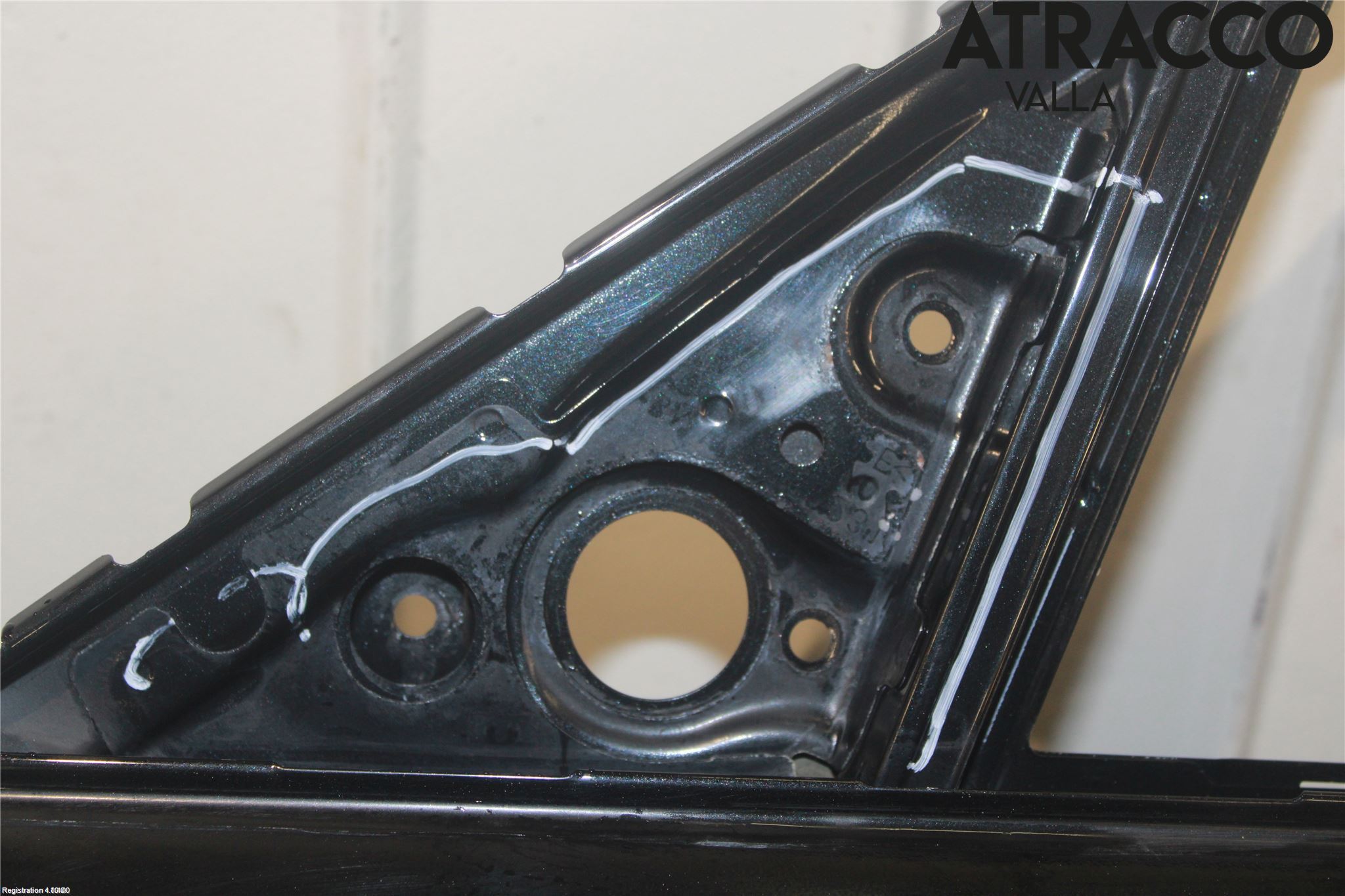 BMW 3 F30/F31/F80 12-19 Dörr Fram Vänster