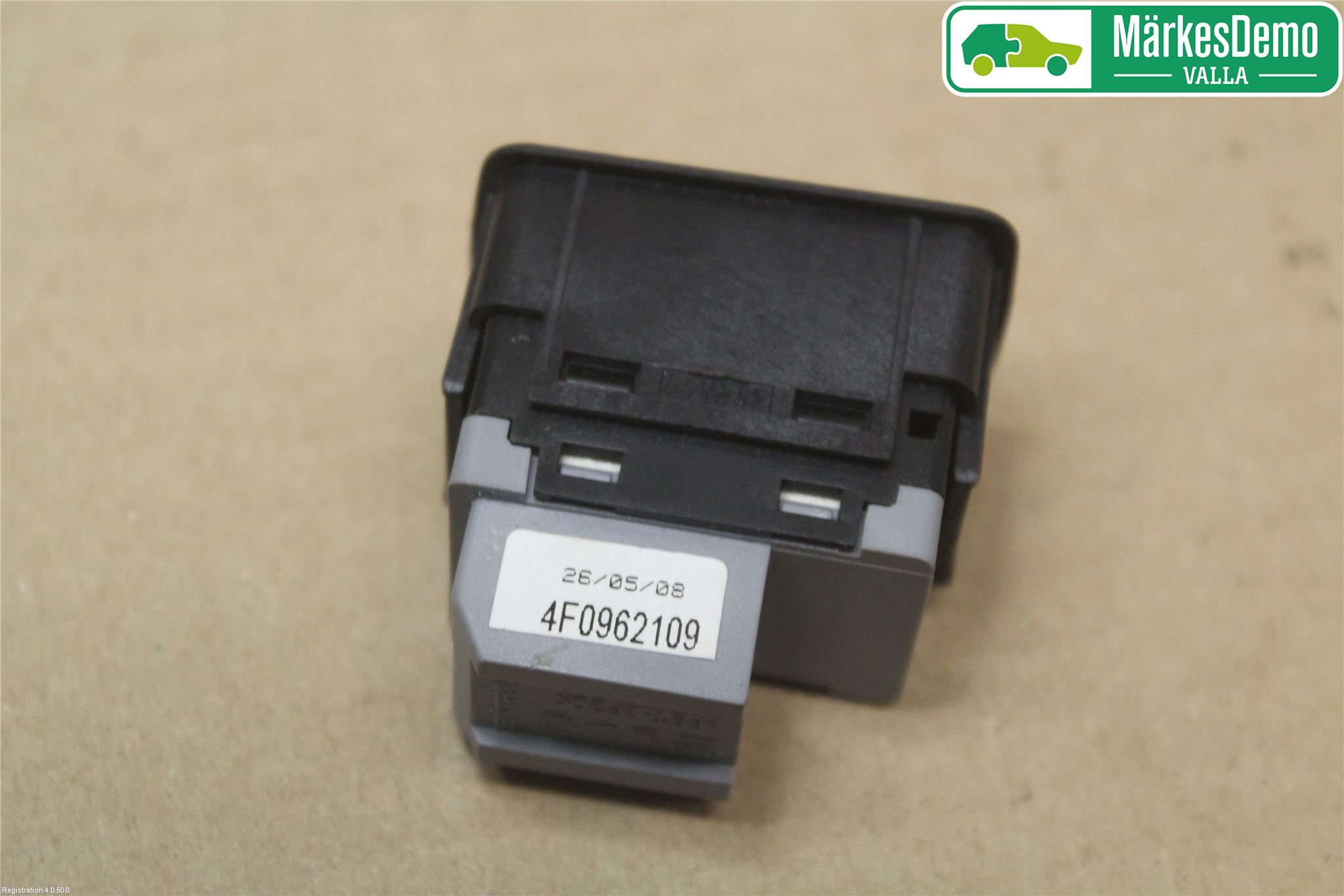 Audi A4/S4 08-11 Strömställare Fram