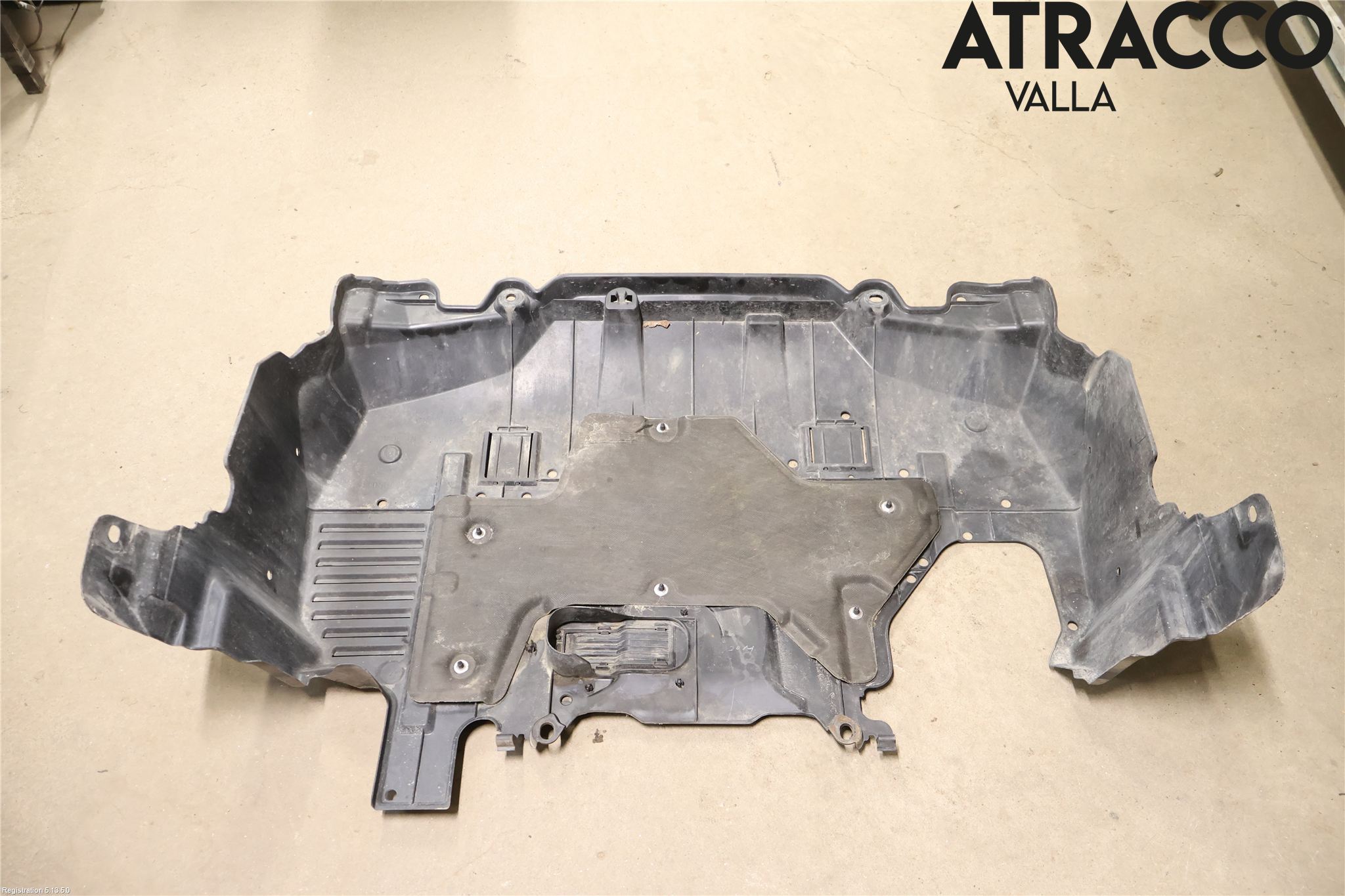 Subaru FORESTER SJ 13-18 Hasplåt Plåt-Plast