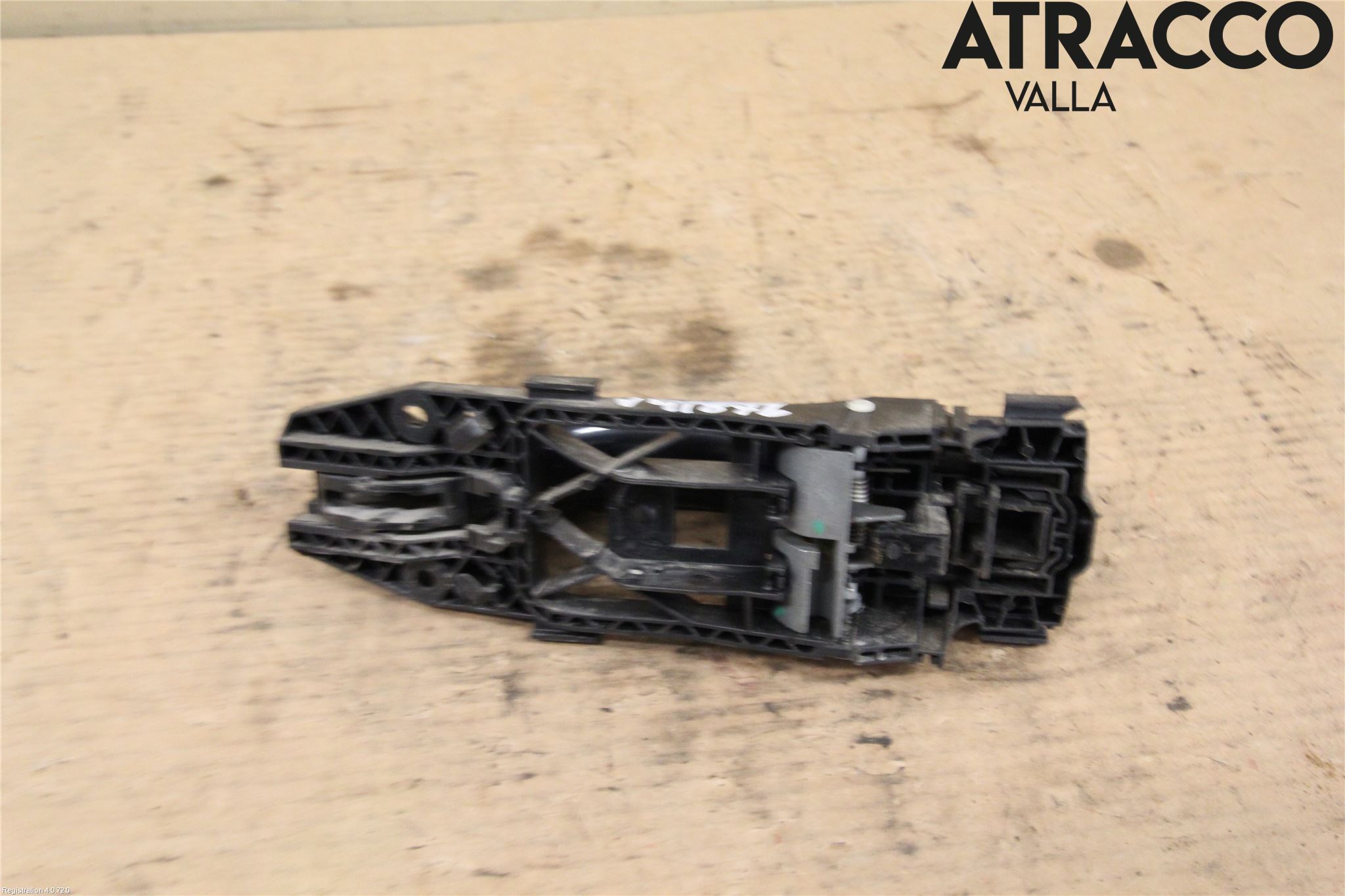 Volkswagen VW AMAROK 2H 10-22 Dörrhandtag Yttre Hö