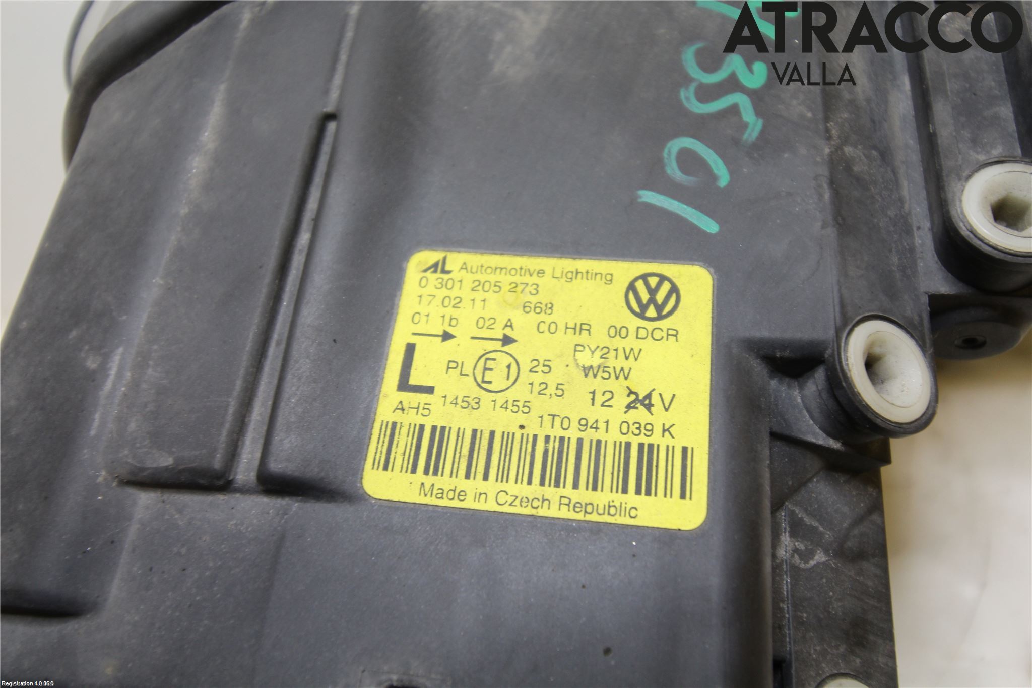 Volkswagen VW TOURAN 03-10 Strålkastare Vänster