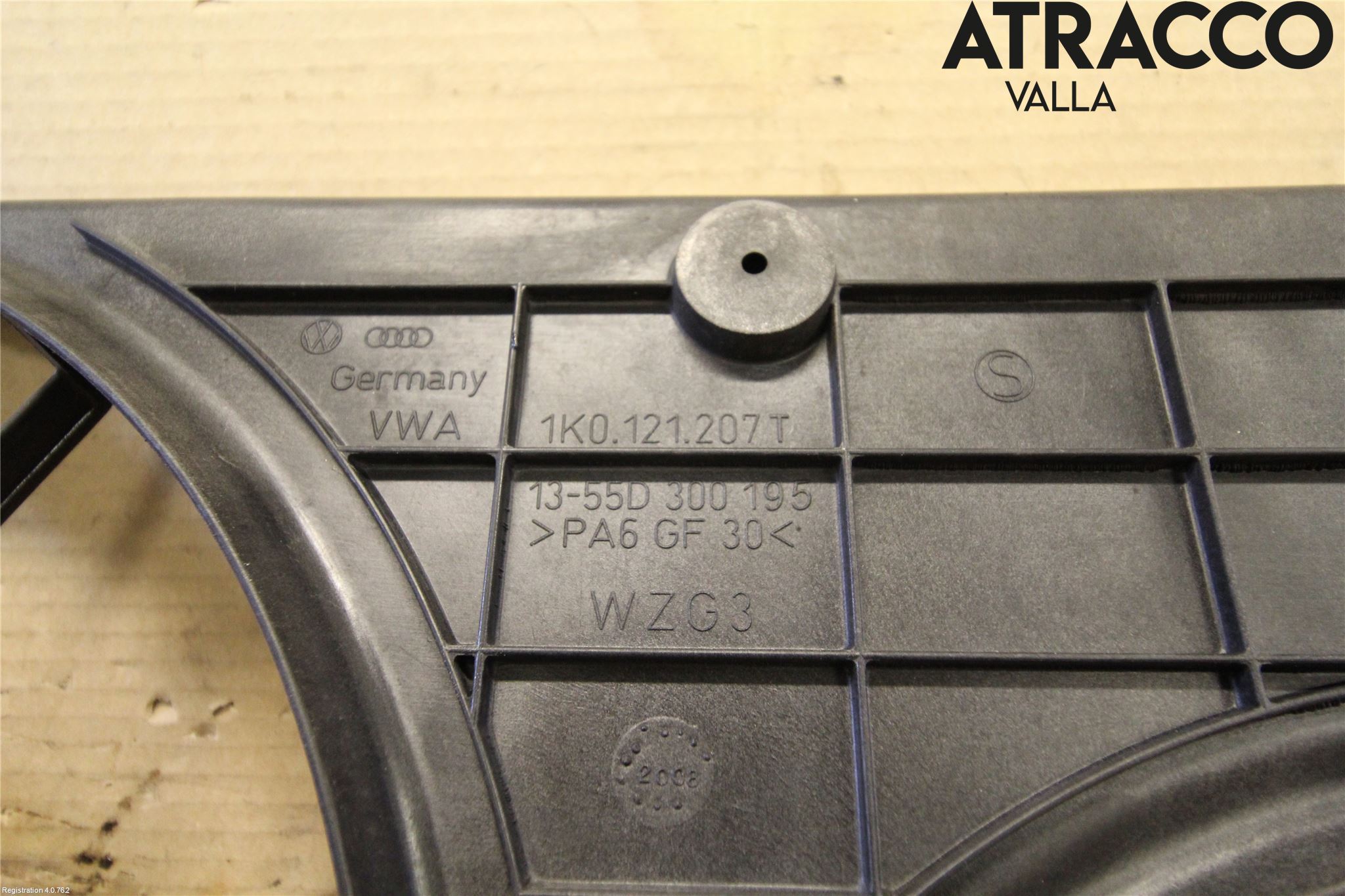 Volkswagen VW GOLF VI 09-13 Kylfläktkåpa