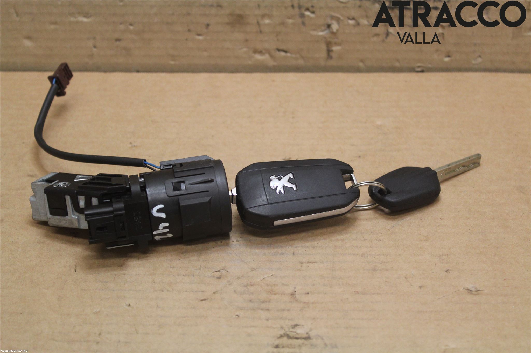 Peugeot 208 12-15 Tändlås