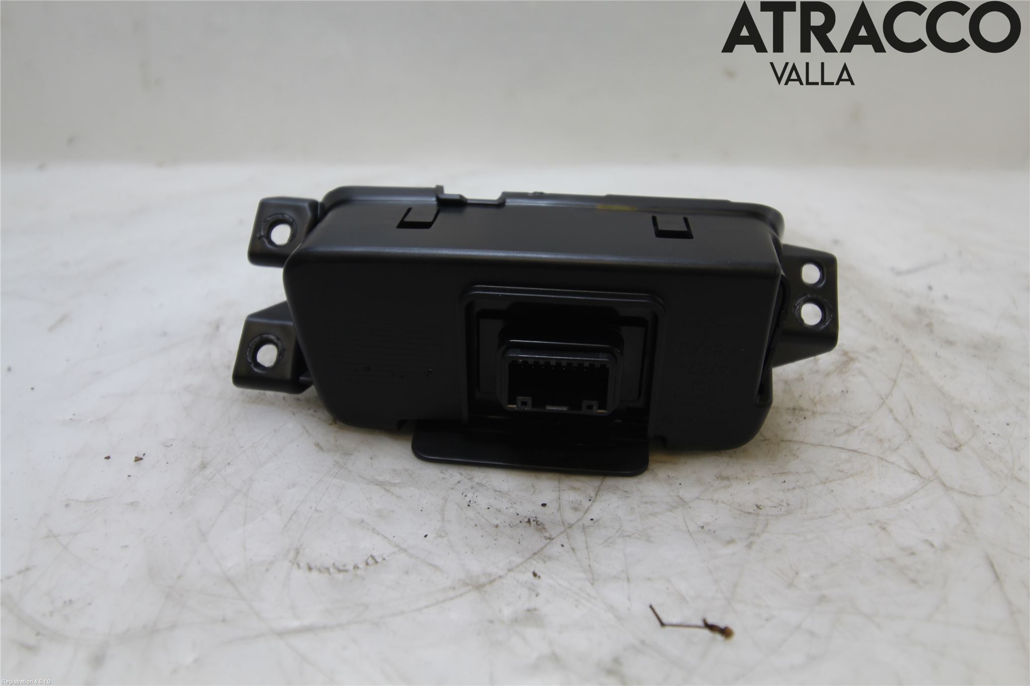 Kia STONIC 18->> Strömställare Multifunktion