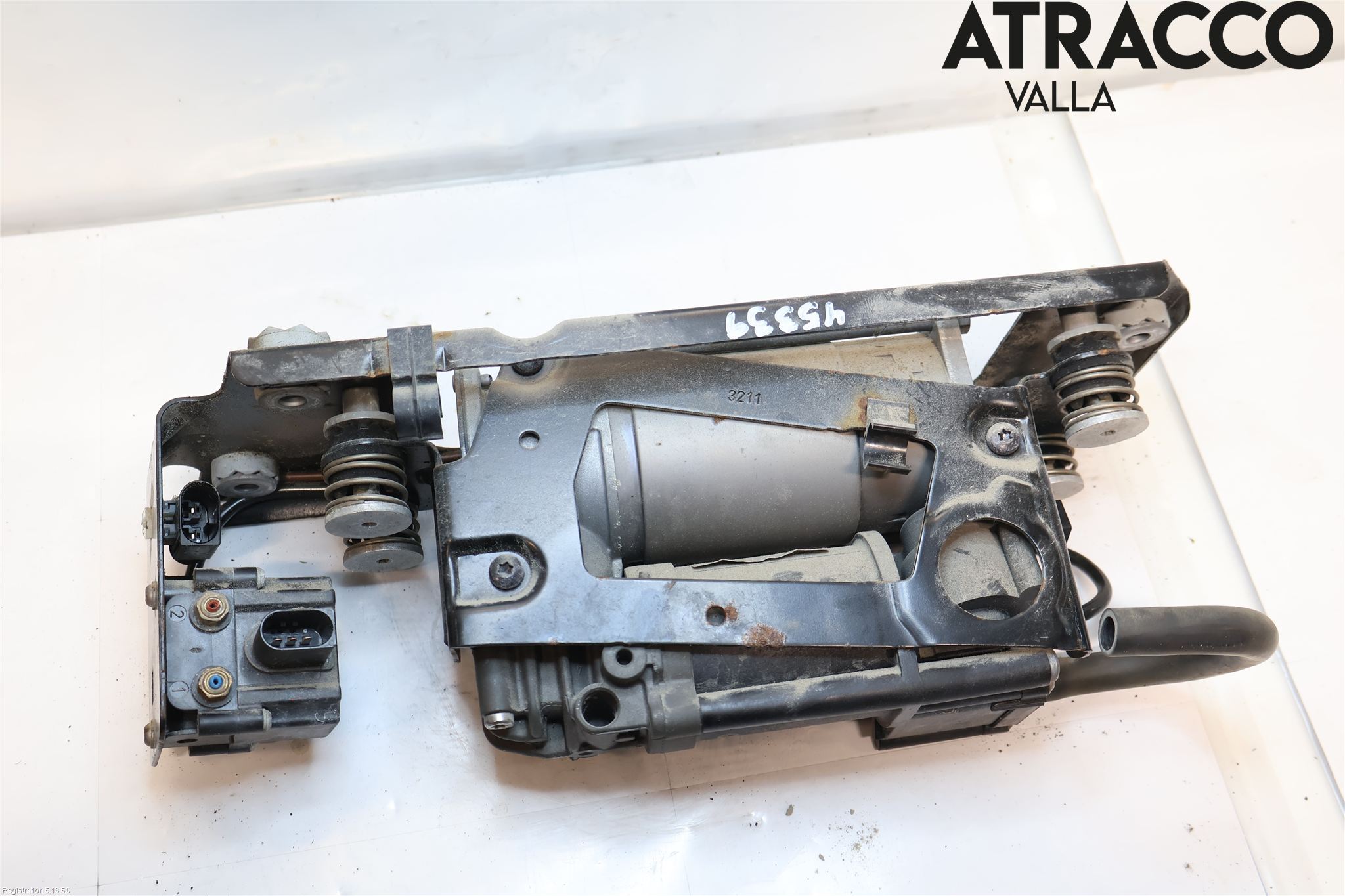 BMW 5 F10/F11/F18 09-17 Kompressor Stöt-Fjädring