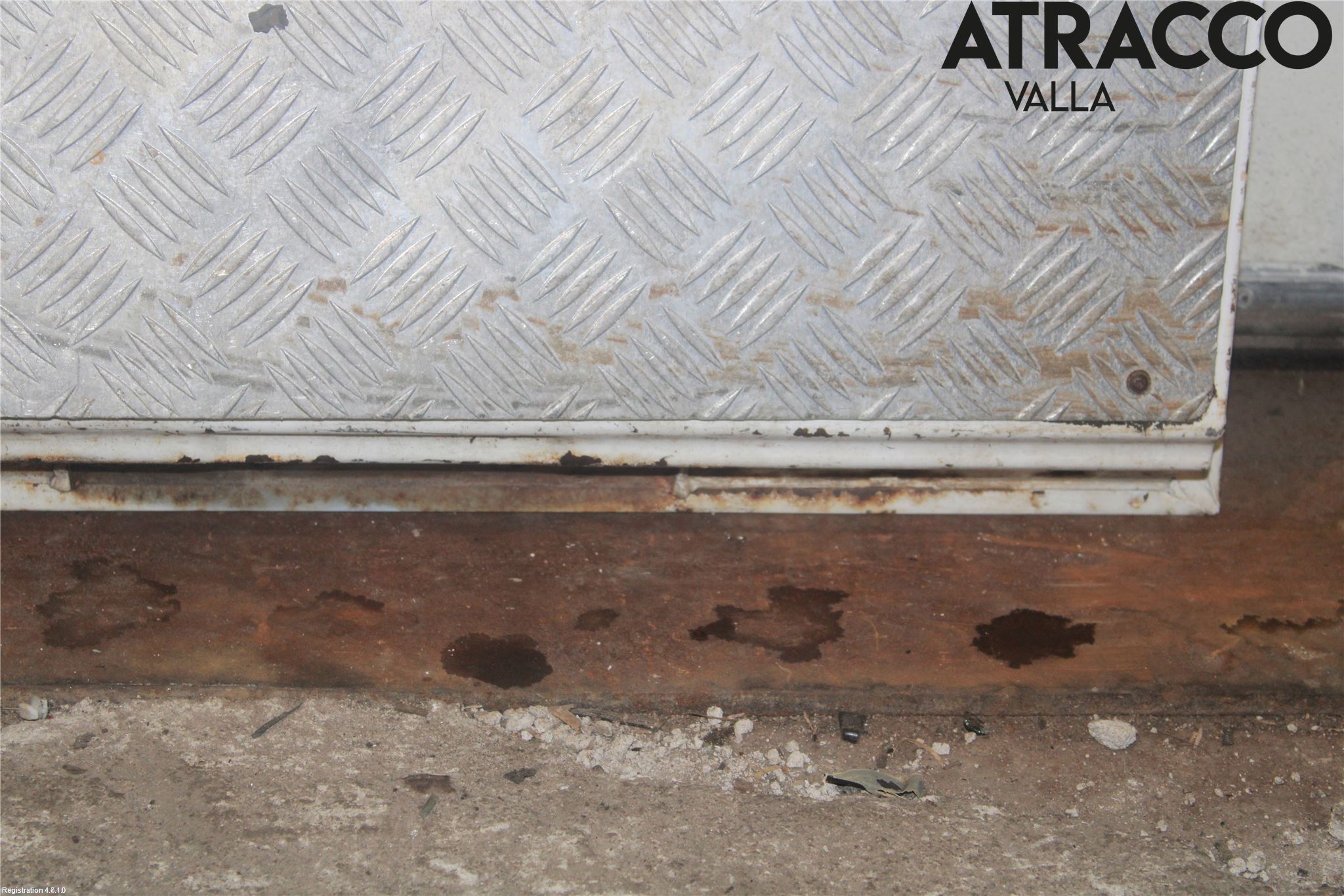 Nissan NAVARA 98-05 Flakläm