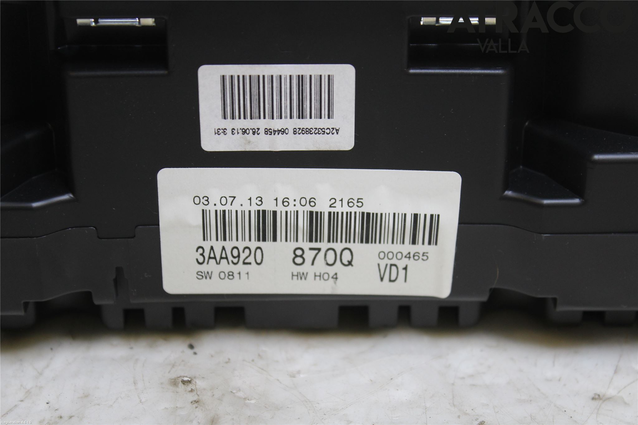 Volkswagen VW PASSAT 11-14 Instrument Komb