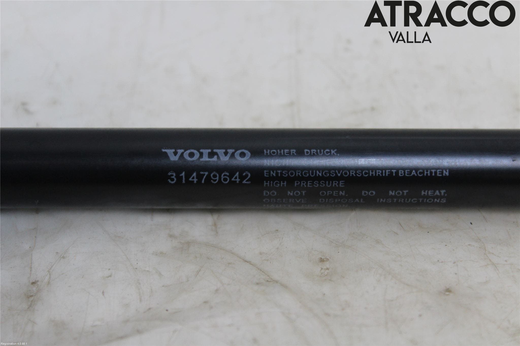 Volvo V90 17->> Gasfjäder Motorhuv