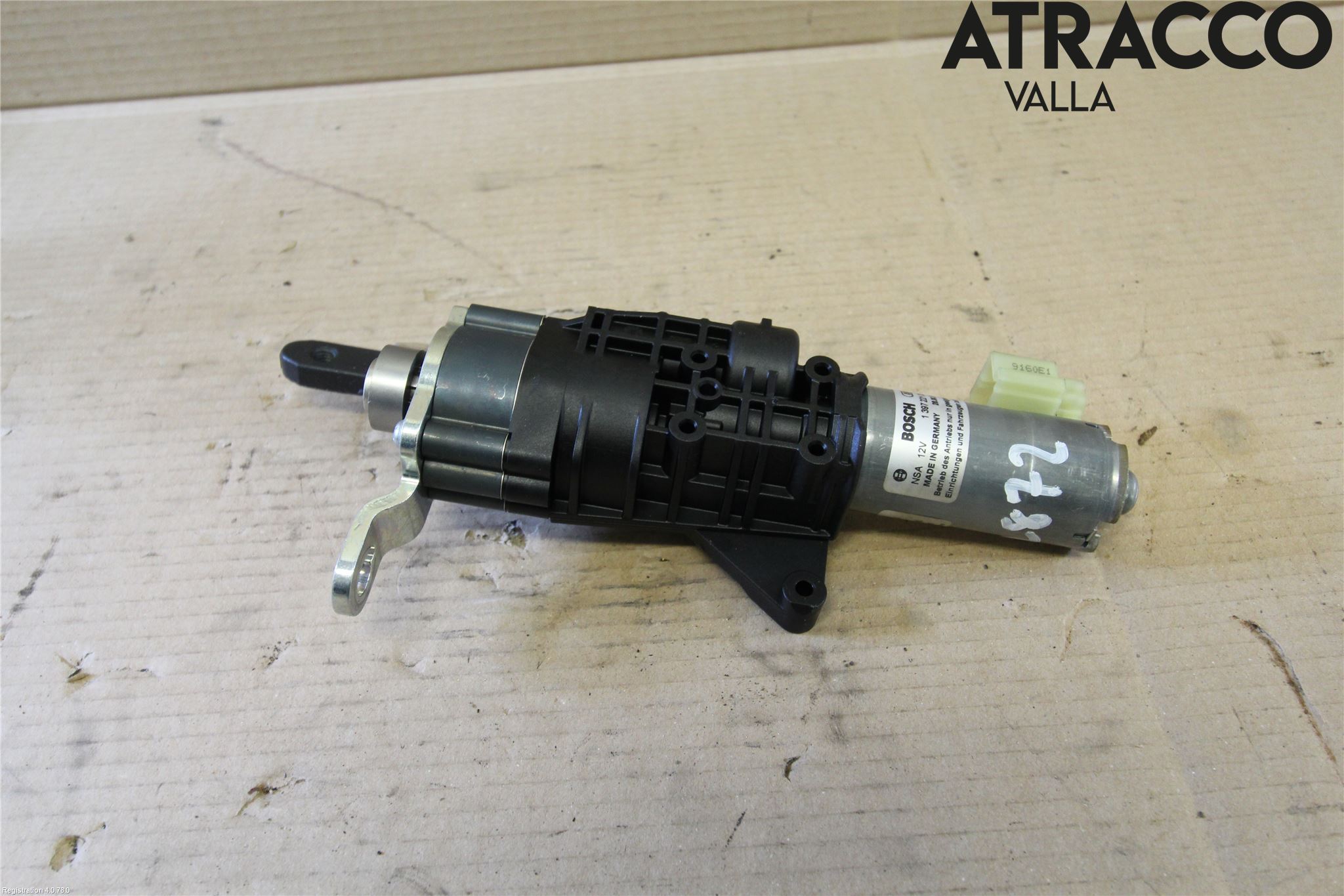 Audi A4/S4 B9 16-19 Bakluckeöppnare Automatisk