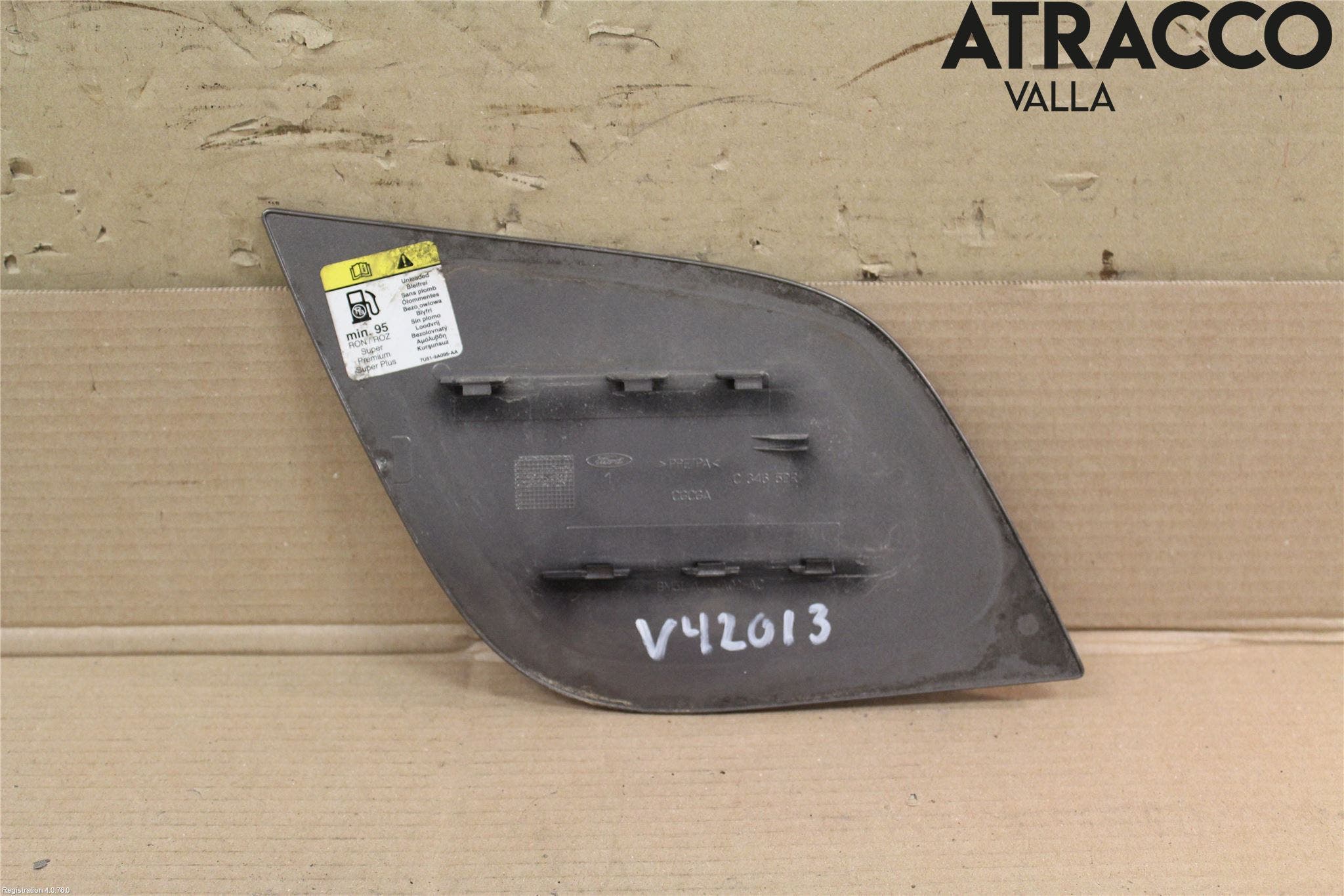 Ford FOCUS 15-18 Tanklucka