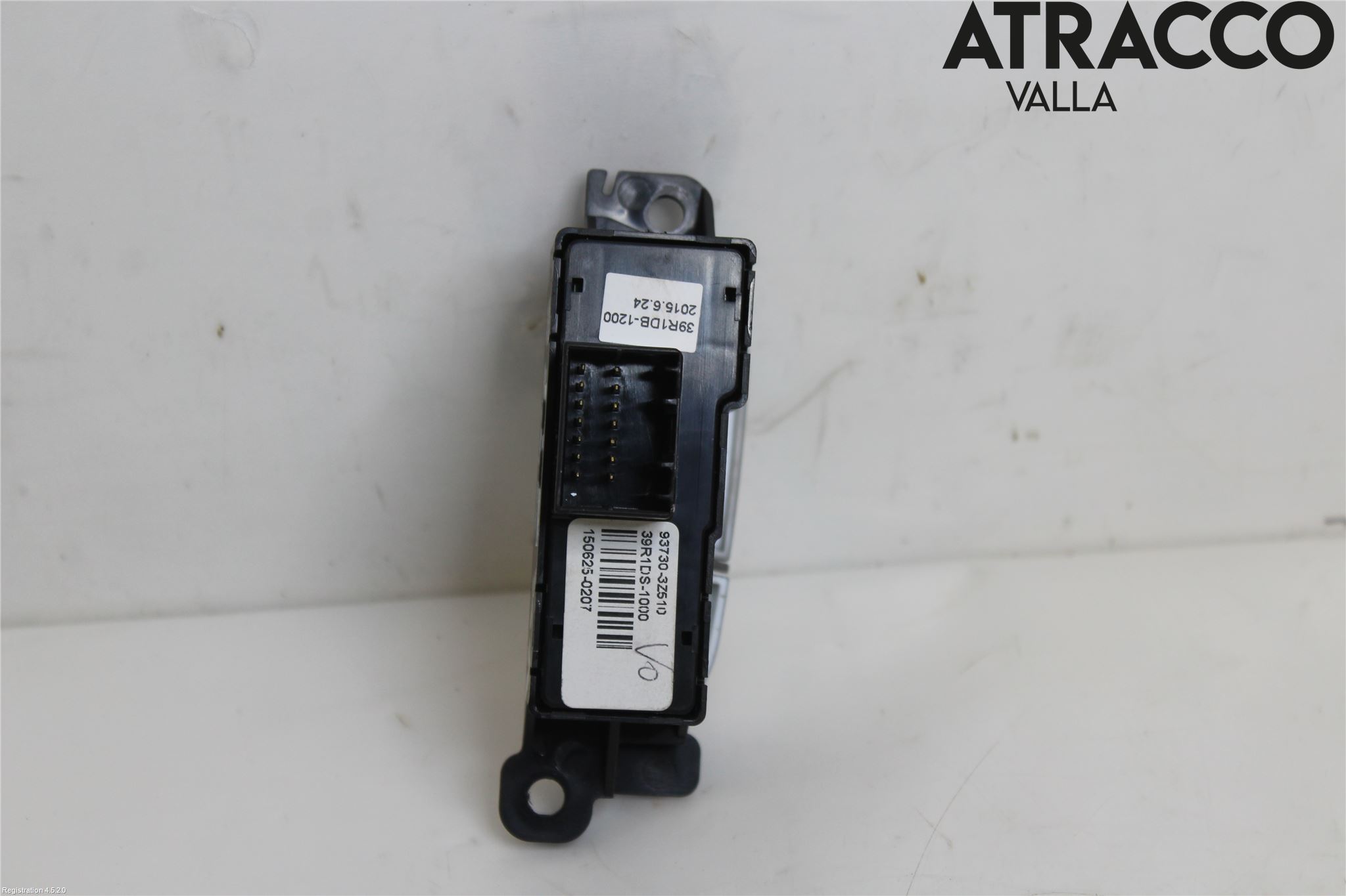 Hyundai i40 16-18 Strömställare Stolvärme
