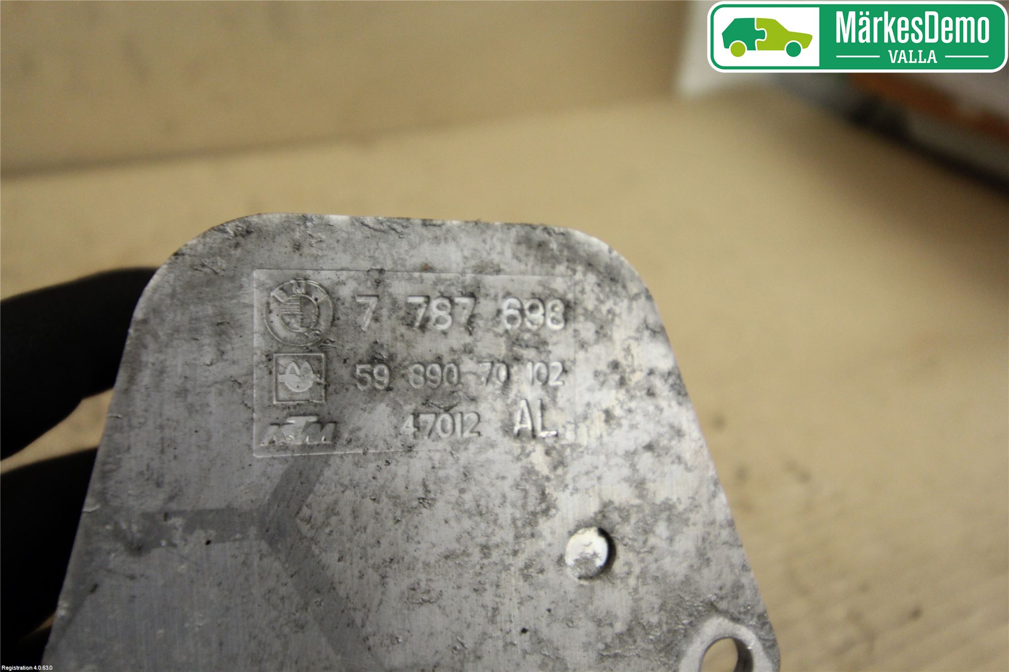 BMW 3 E90/91 SED/TOU 05-12 Oljekylare Motor