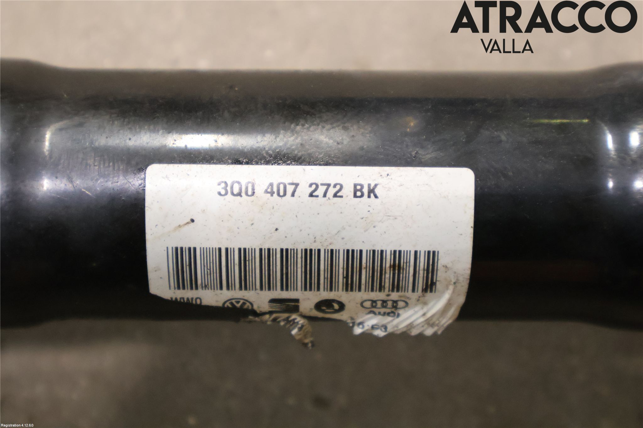 Volkswagen VW PASSAT 15-19 Drivaxel Fram Höger