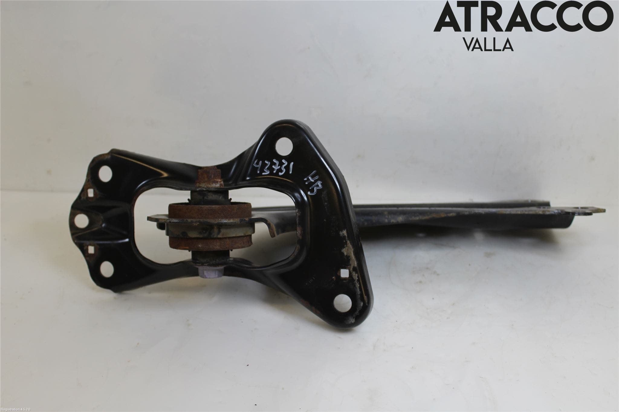 Toyota C-HR 16-23 Bärarm Bak Höger