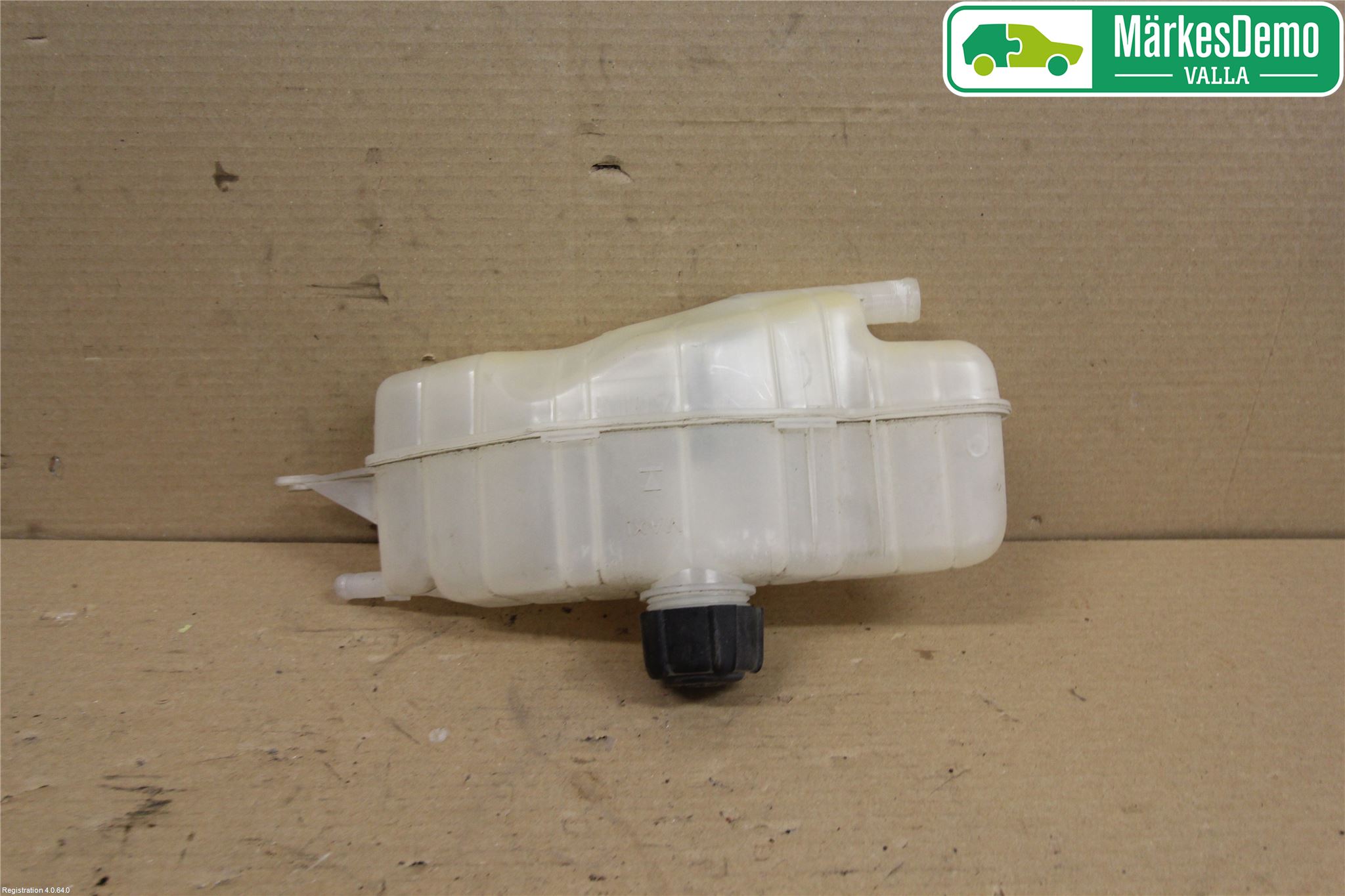 Renault CLIO III  09-12 Expansionstank