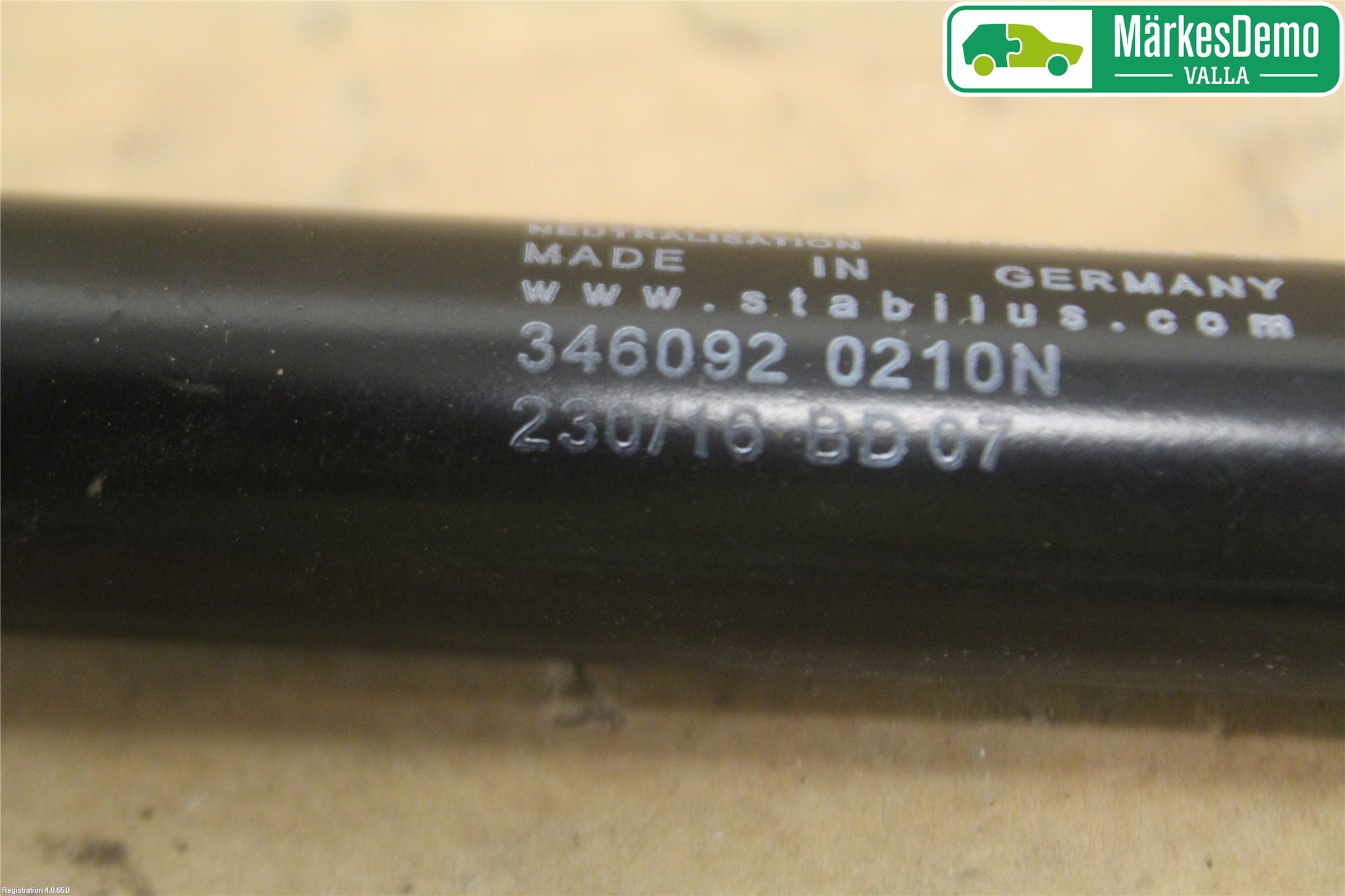 Mopedbil Microcar MICROCAR Gasfjäder Baklucka