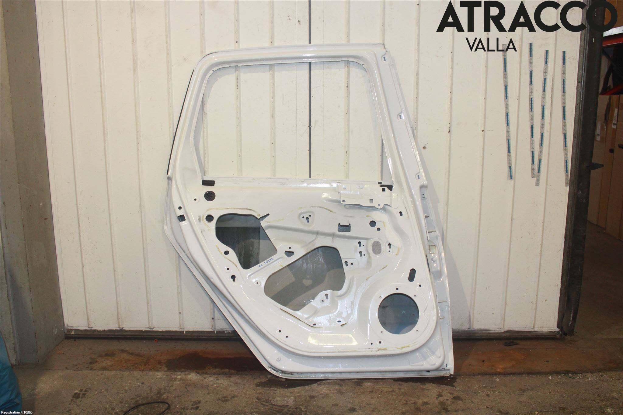 Peugeot 308 08-13 Dörr Bak Vänster