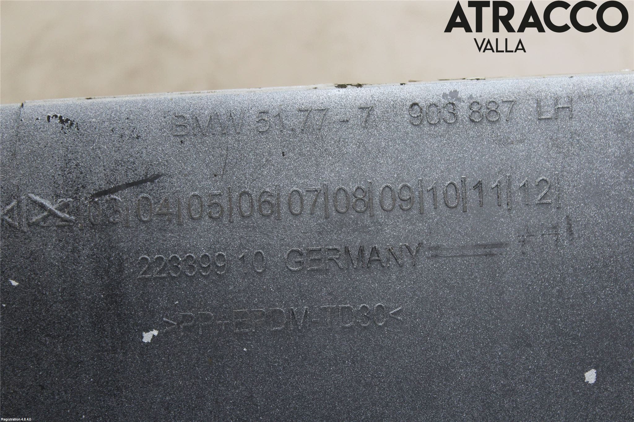 BMW 5 F10/F11/F18 09-17 Sidokjol Vä