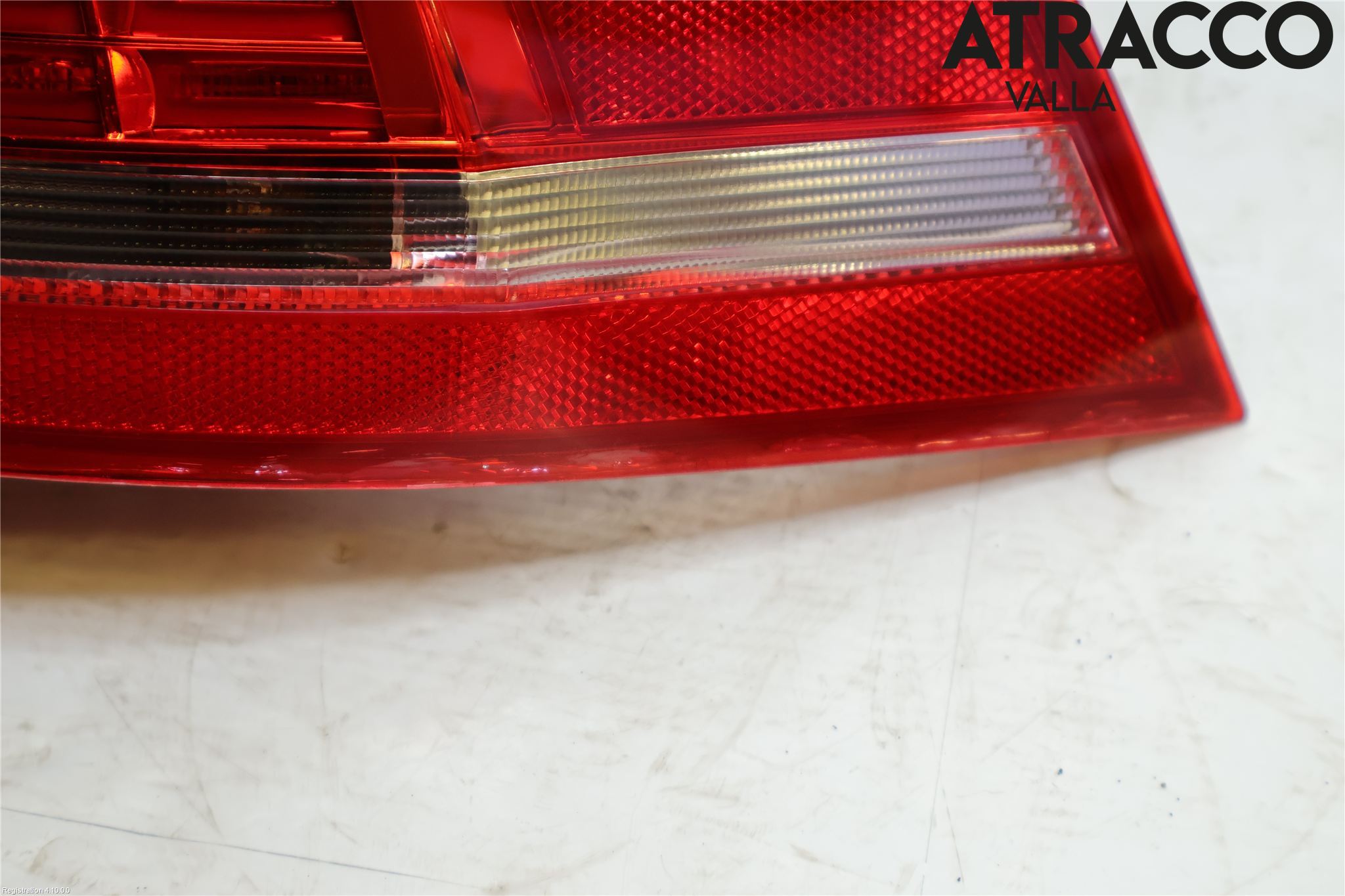 Volkswagen VW PASSAT 11-14 Bakljus Höger