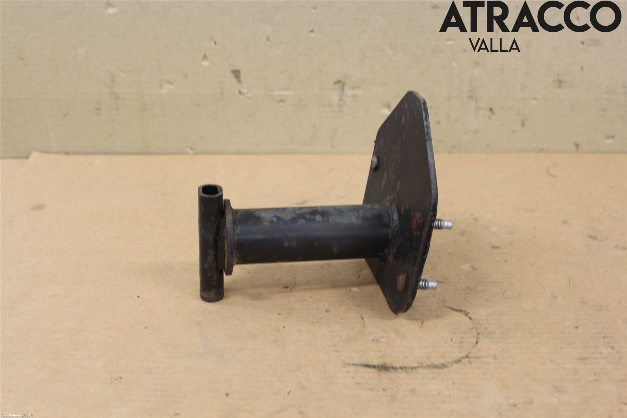 Alfa SPIDER Stötfångarbärjärn Bak