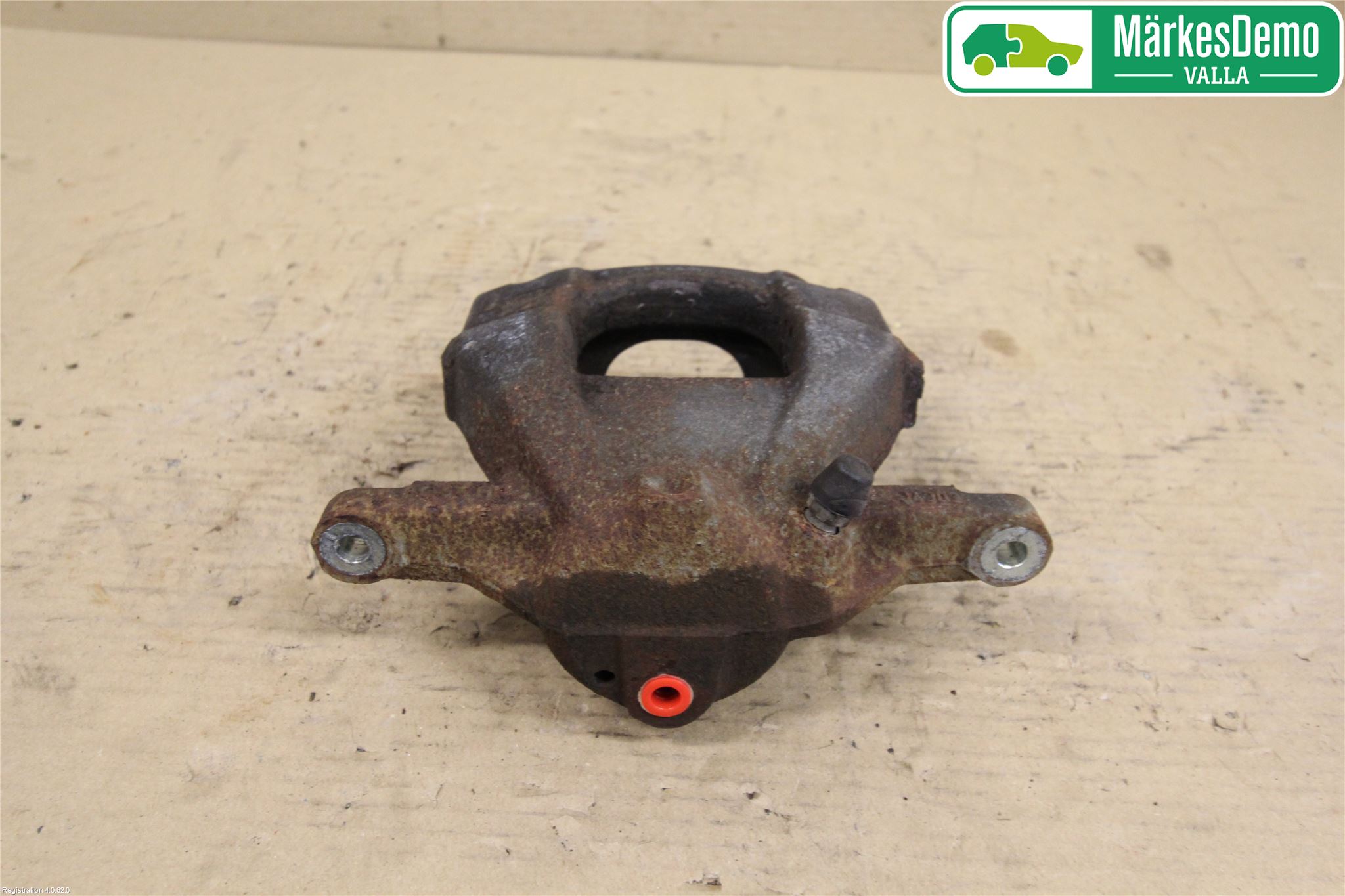 Toyota AVENSIS 09-15 Bromsok Fram Höger