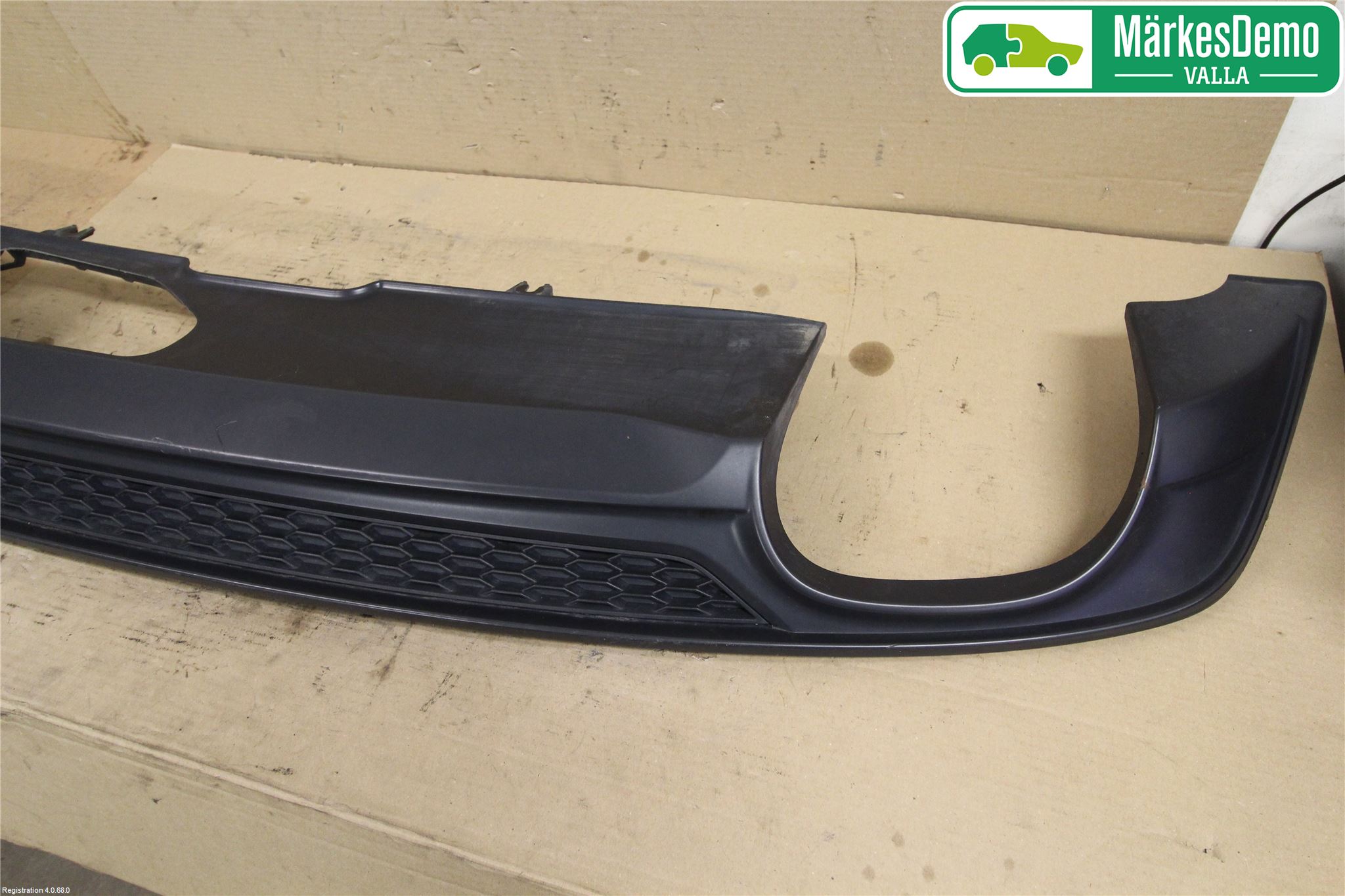 Audi A5 17- Stötfångardel Bak Mitt