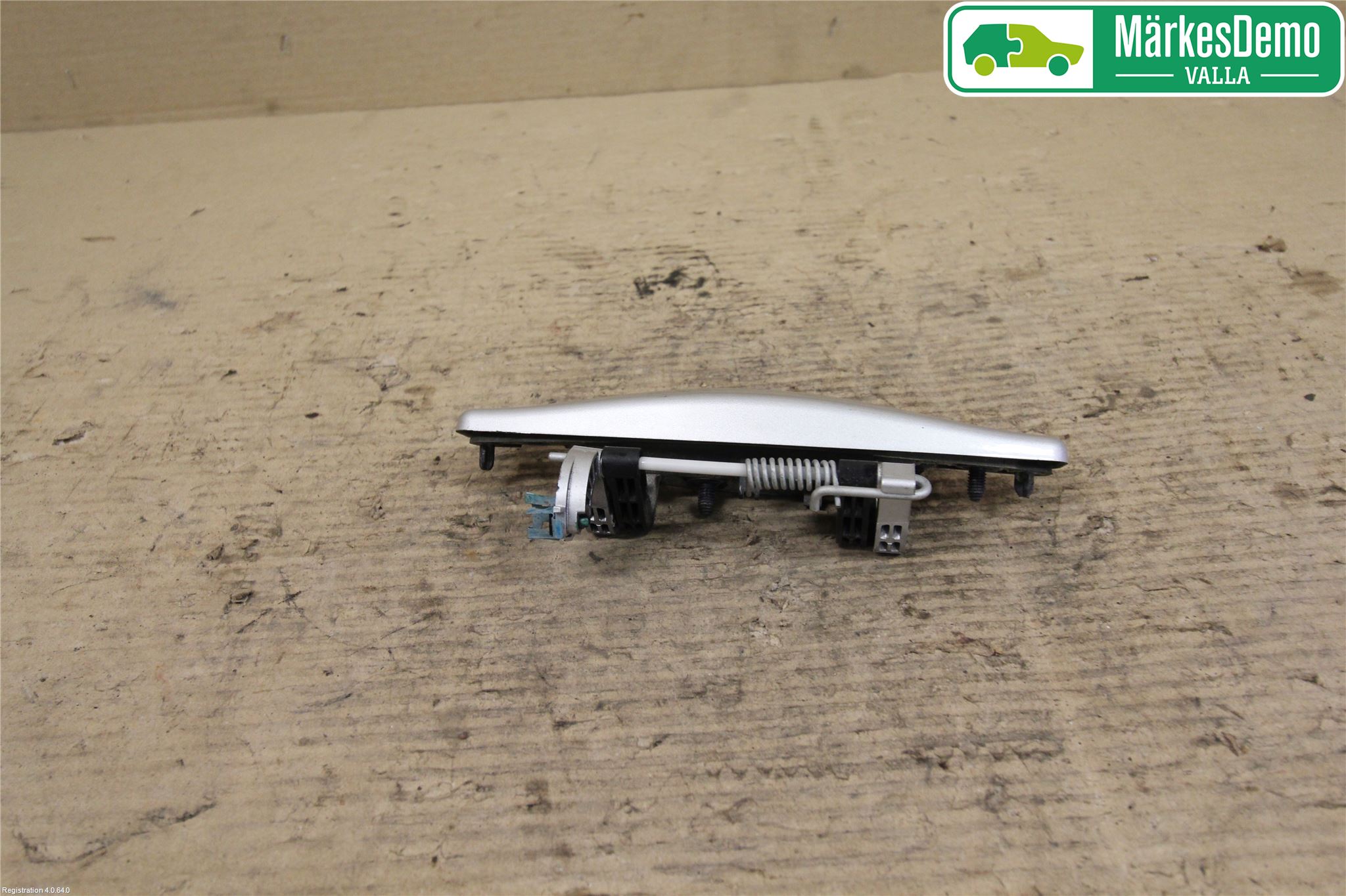 Dacia DUSTER 10-17 Dörrhandtag Yttre Vä