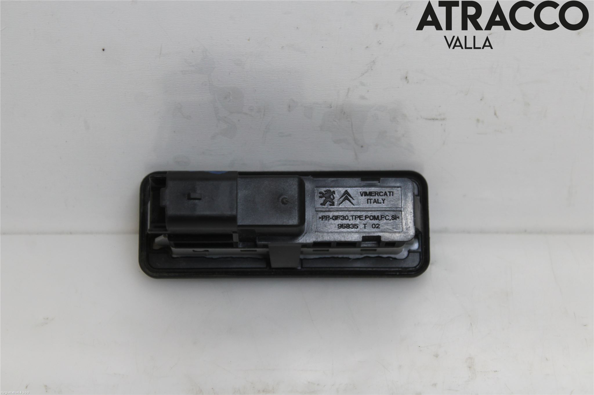 Peugeot 3008 17-24 Bakluckehandtag