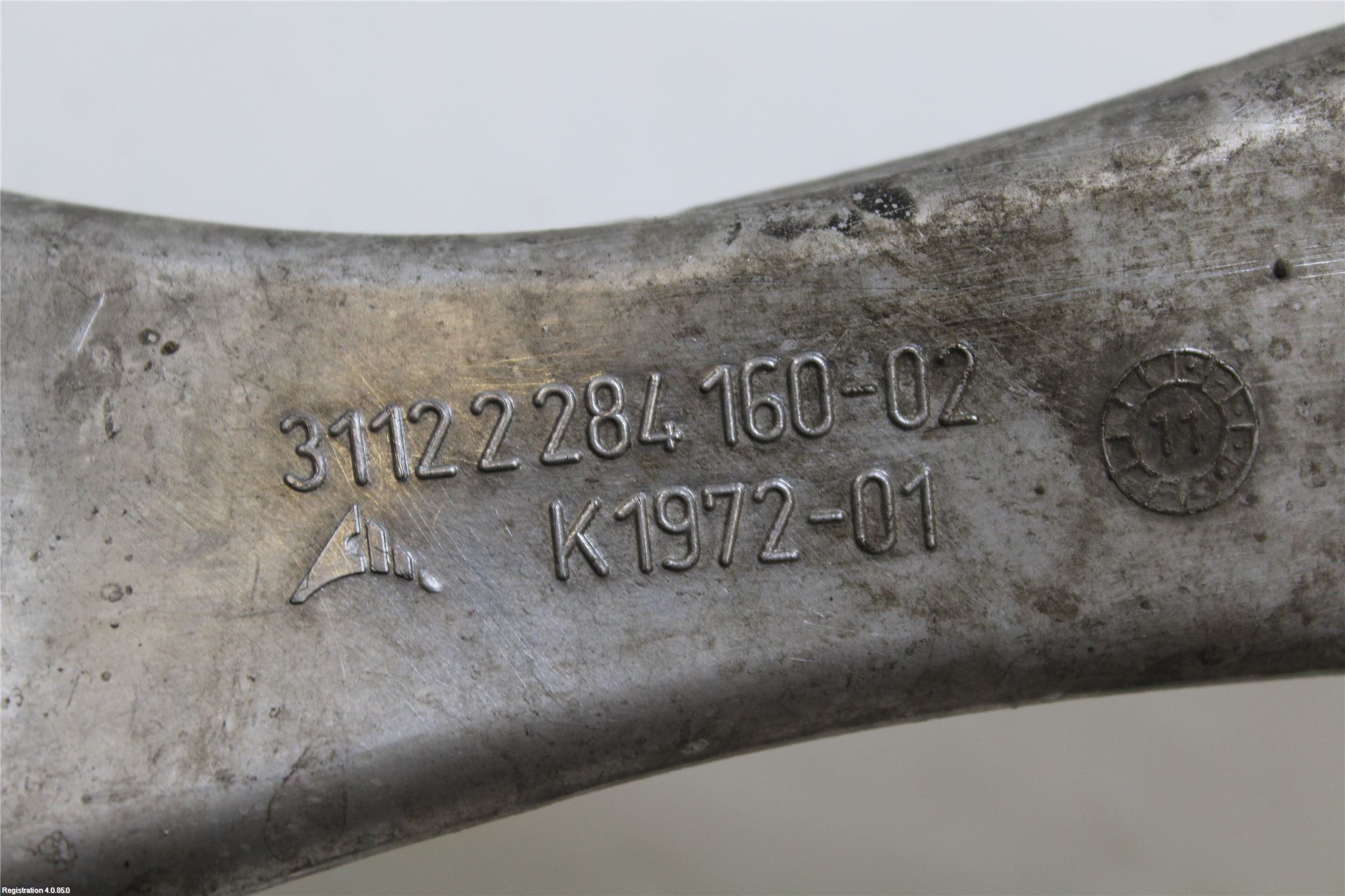 BMW 5 F10/F11/F18 09-17 Bärarm Fram Undre Hö