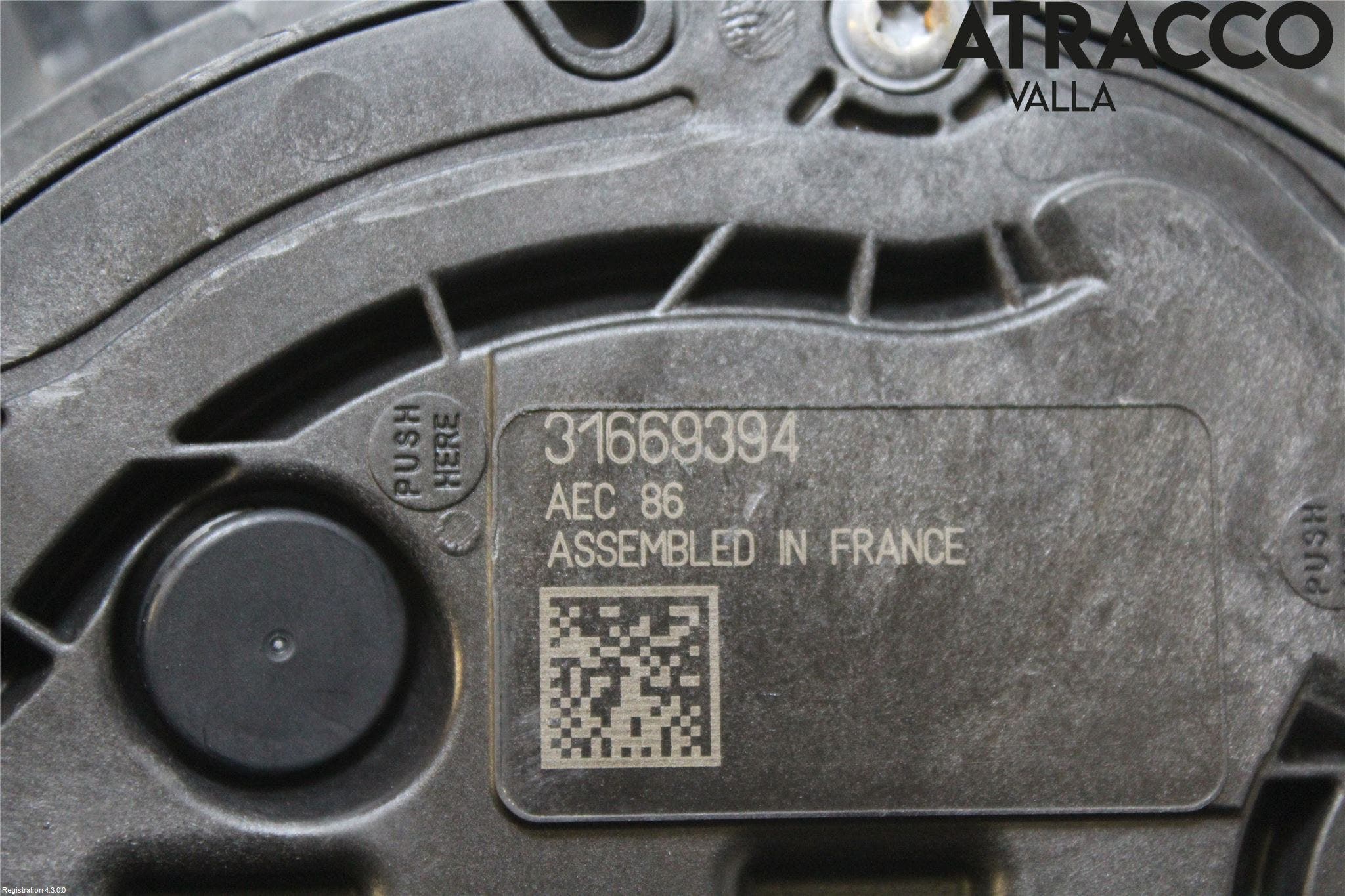 Volvo V60 19- Adblue Tank