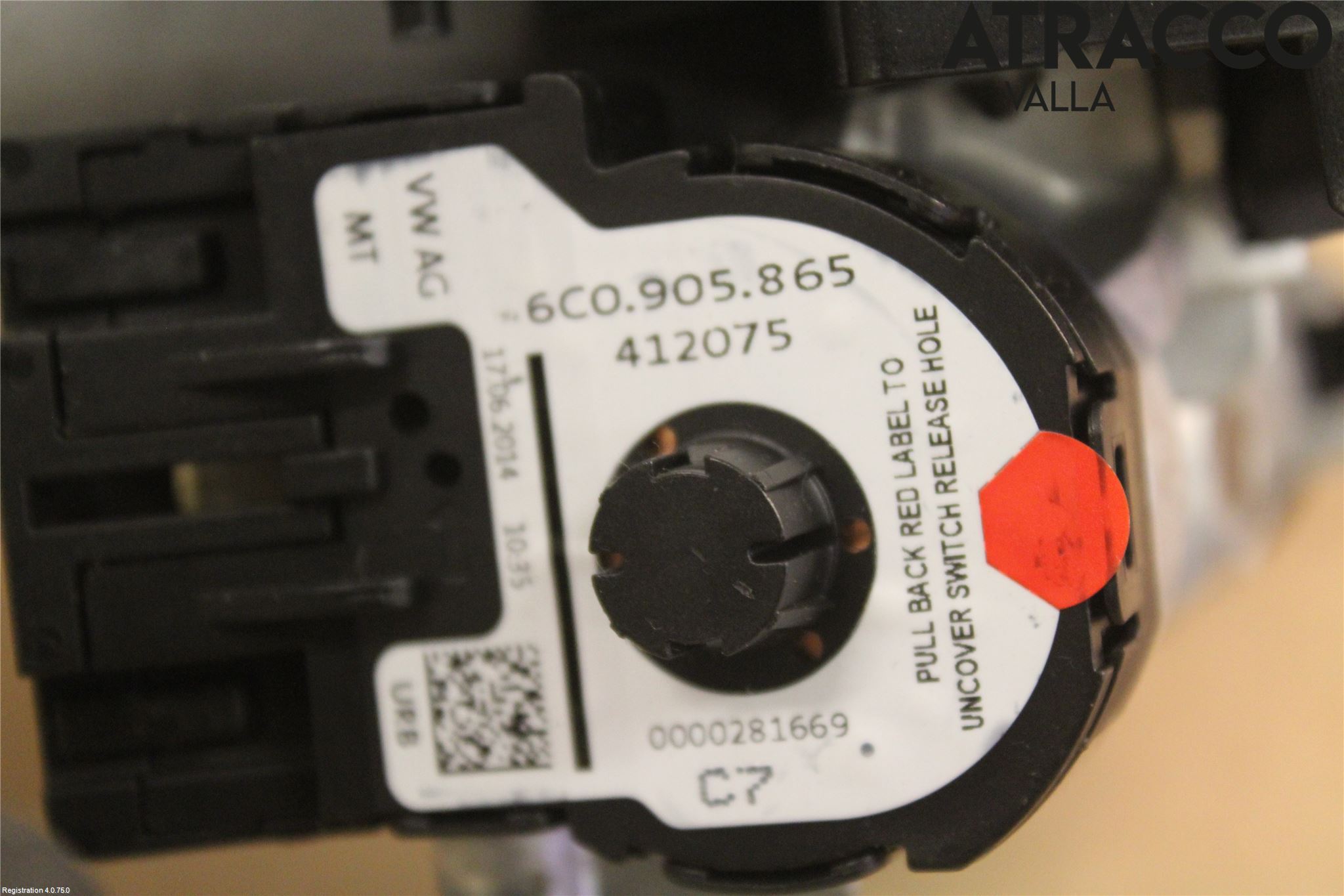 Volkswagen VW POLO 10-17 Rattaxelagg Med Inb Servo