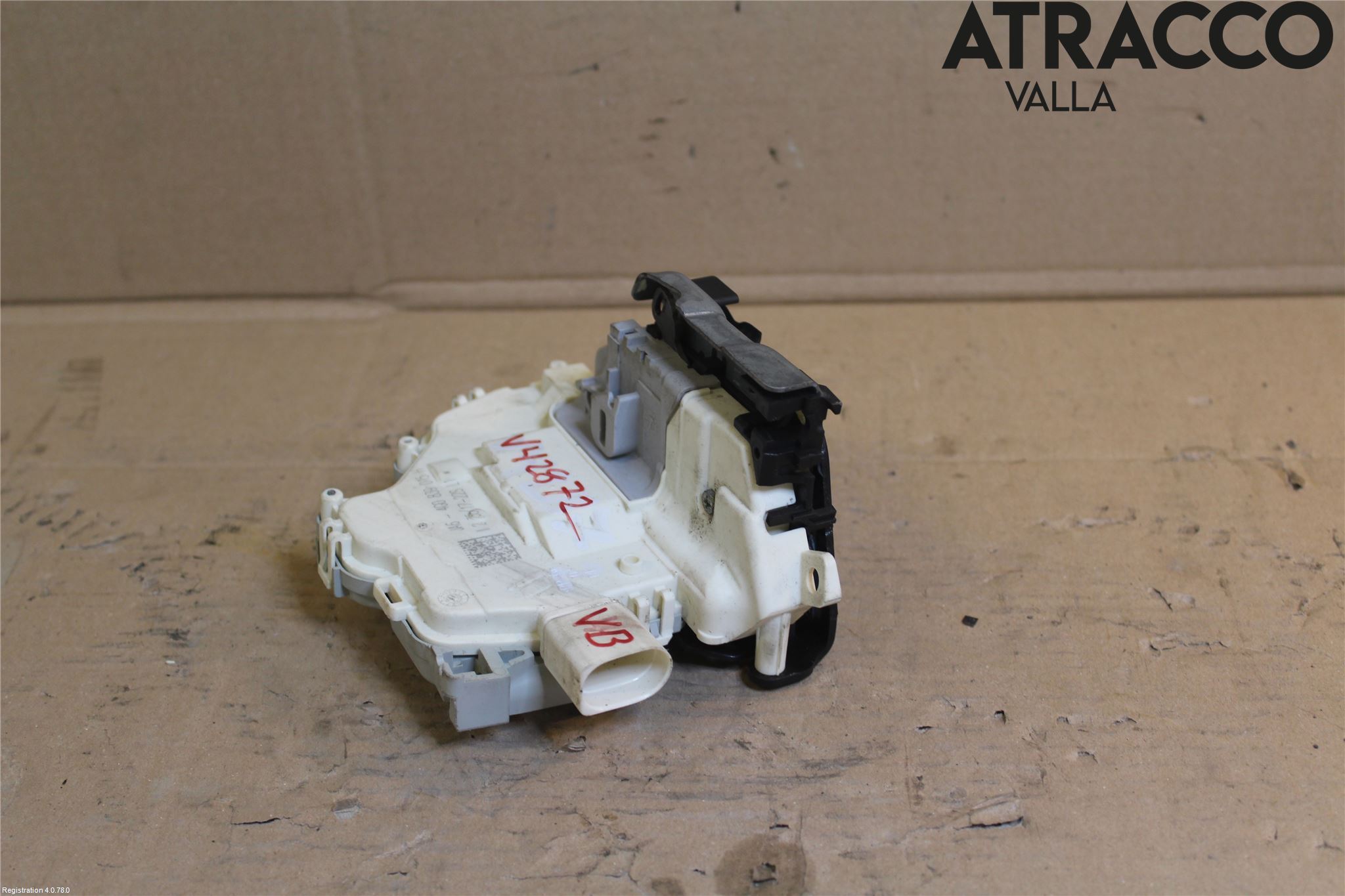 Audi A4/S4 B9 16-19 Låskista-Dörrlås