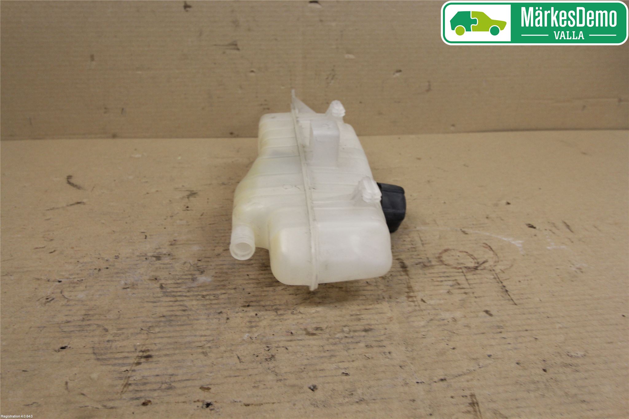Renault CLIO III  09-12 Expansionstank