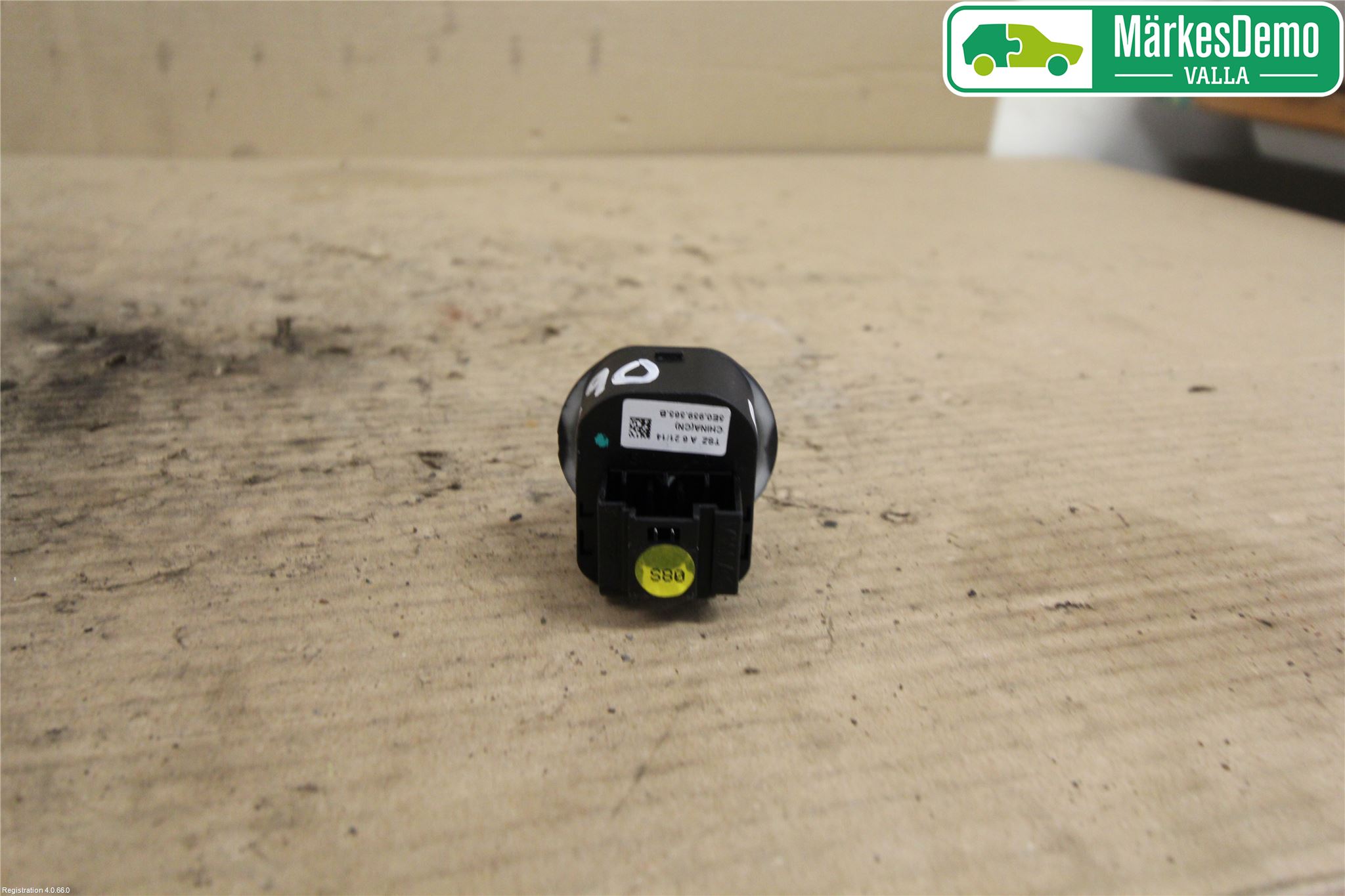 Skoda SUPERB 09-15 Strömställare Spegel