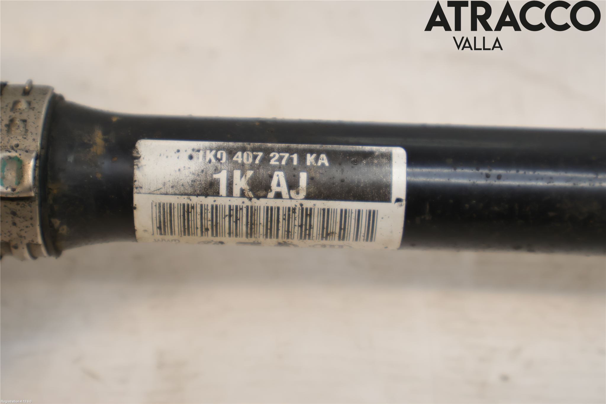 Volkswagen VW PASSAT 11-14 Drivaxel Fram Vänster