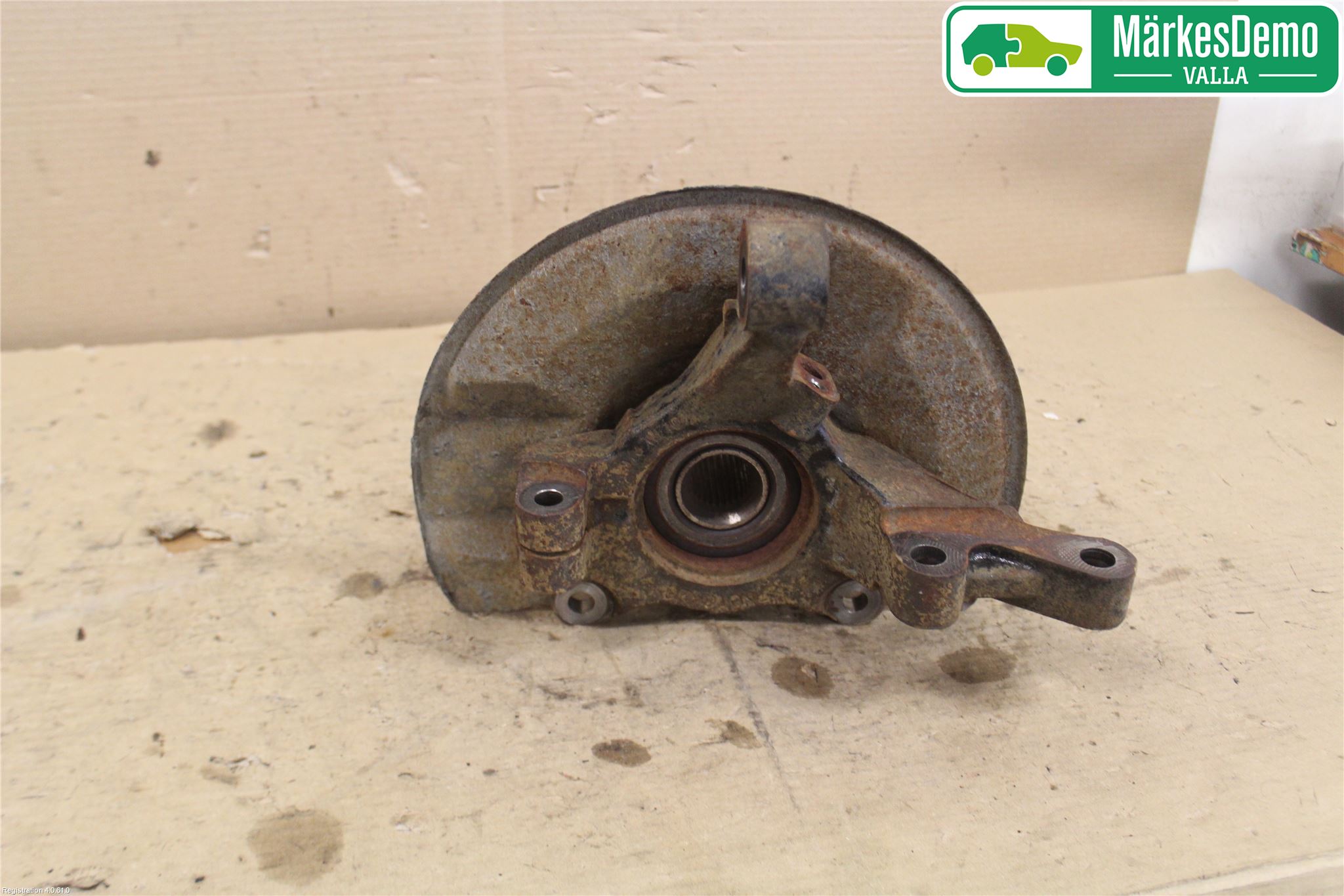 Jeep PATRIOT Styrspindel Lagerhus Vä