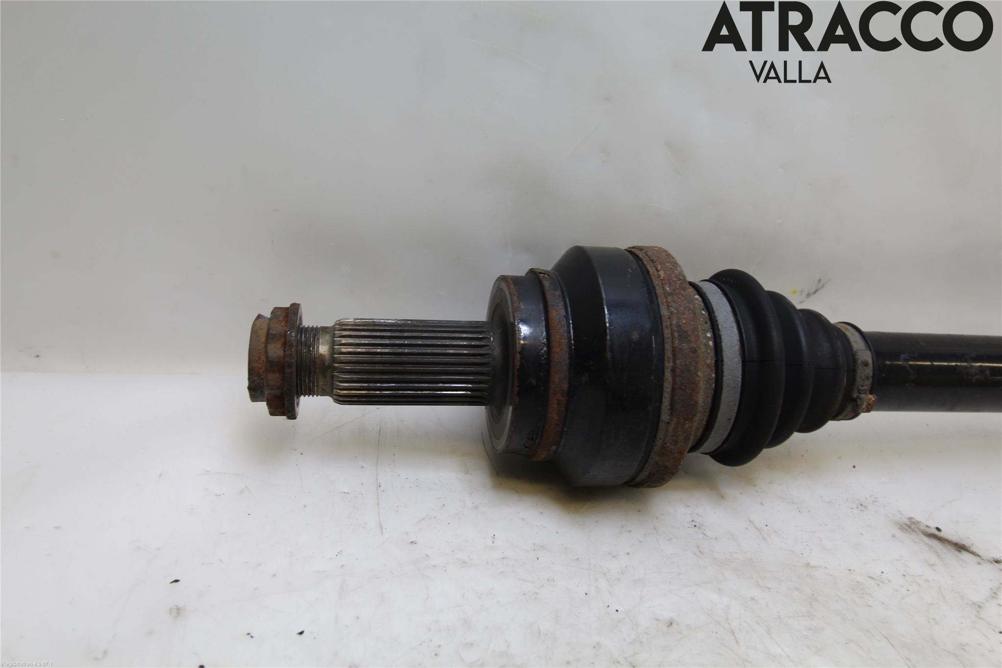 BMW X6 E71/E72   08-14 Drivaxel Bak Vänster