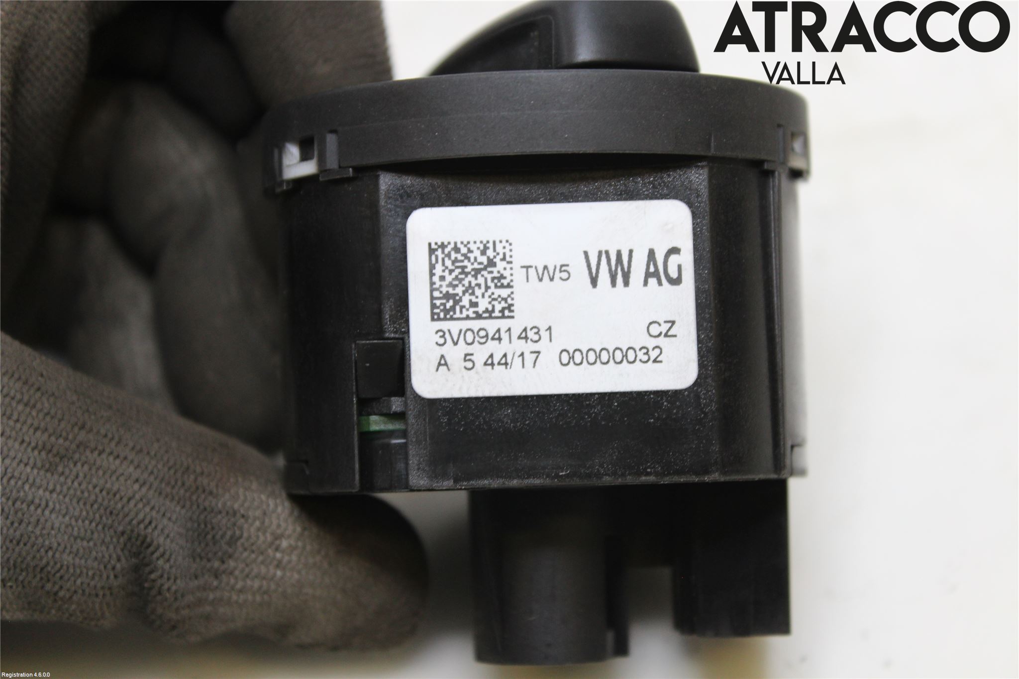 Skoda SUPERB 16-24 Strömställare Ljus