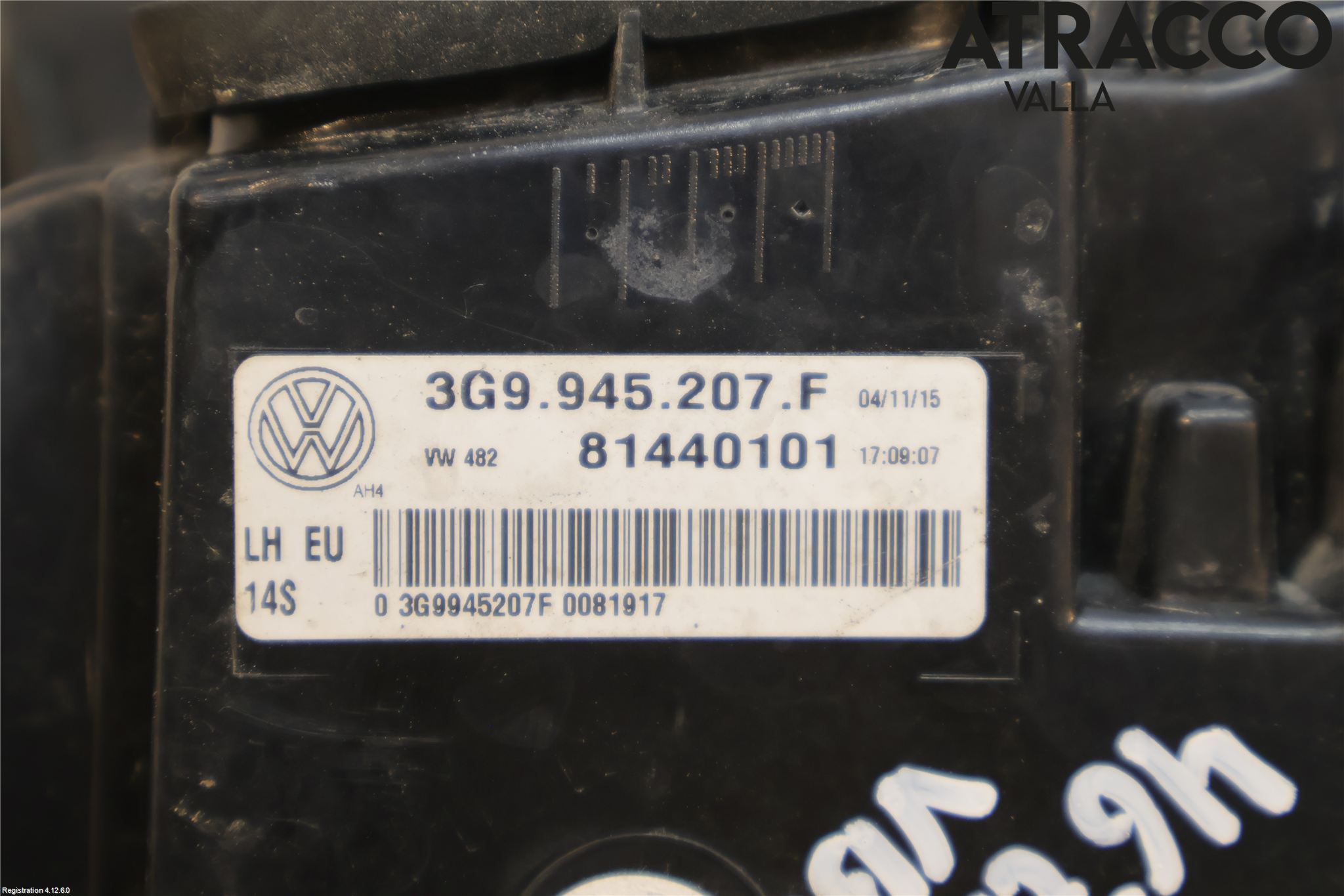 Volkswagen VW PASSAT 15-19 Bakljus Vänster