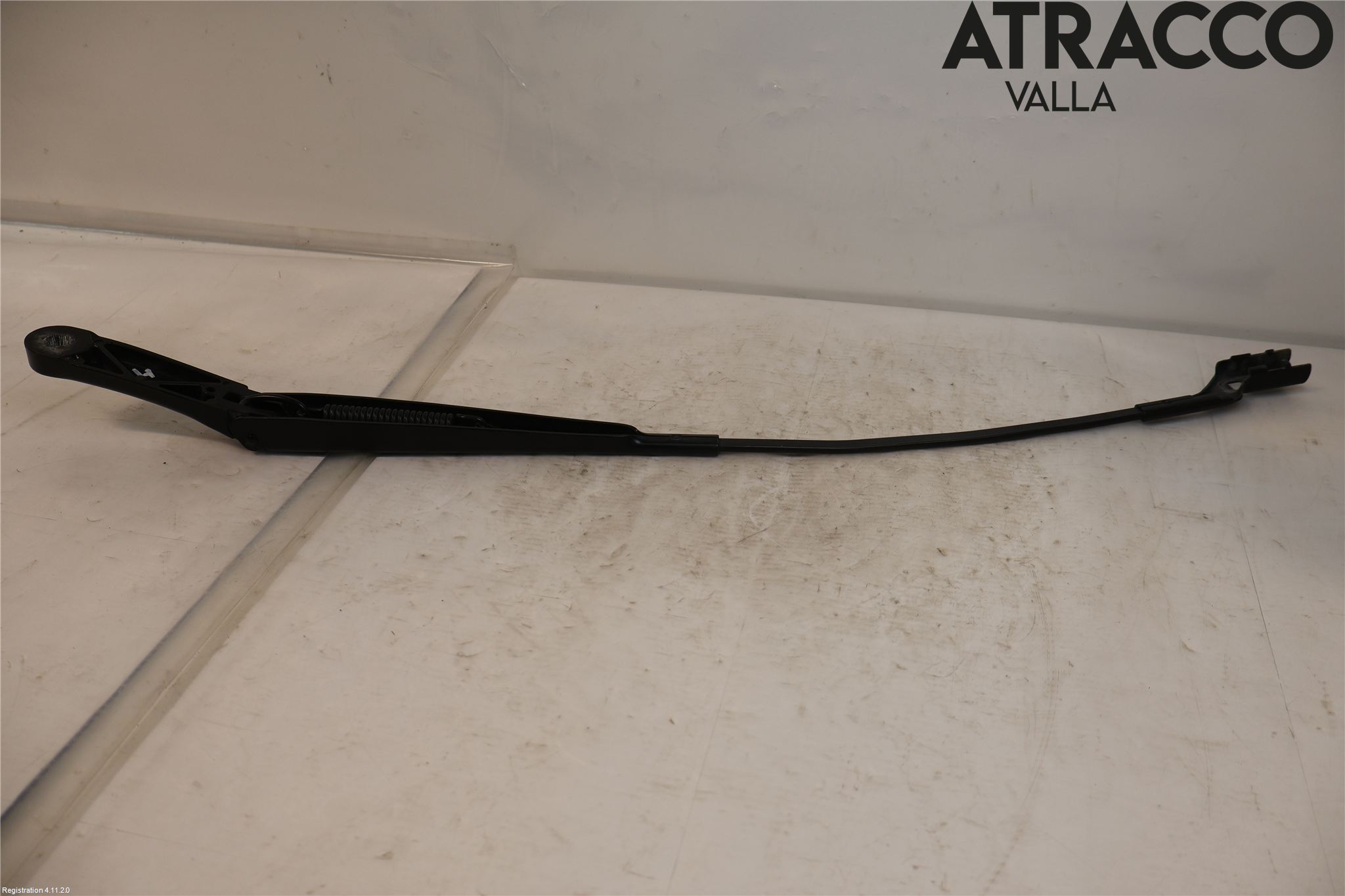 Volkswagen VW PASSAT 15-19 Torkararm Armar Vindruta