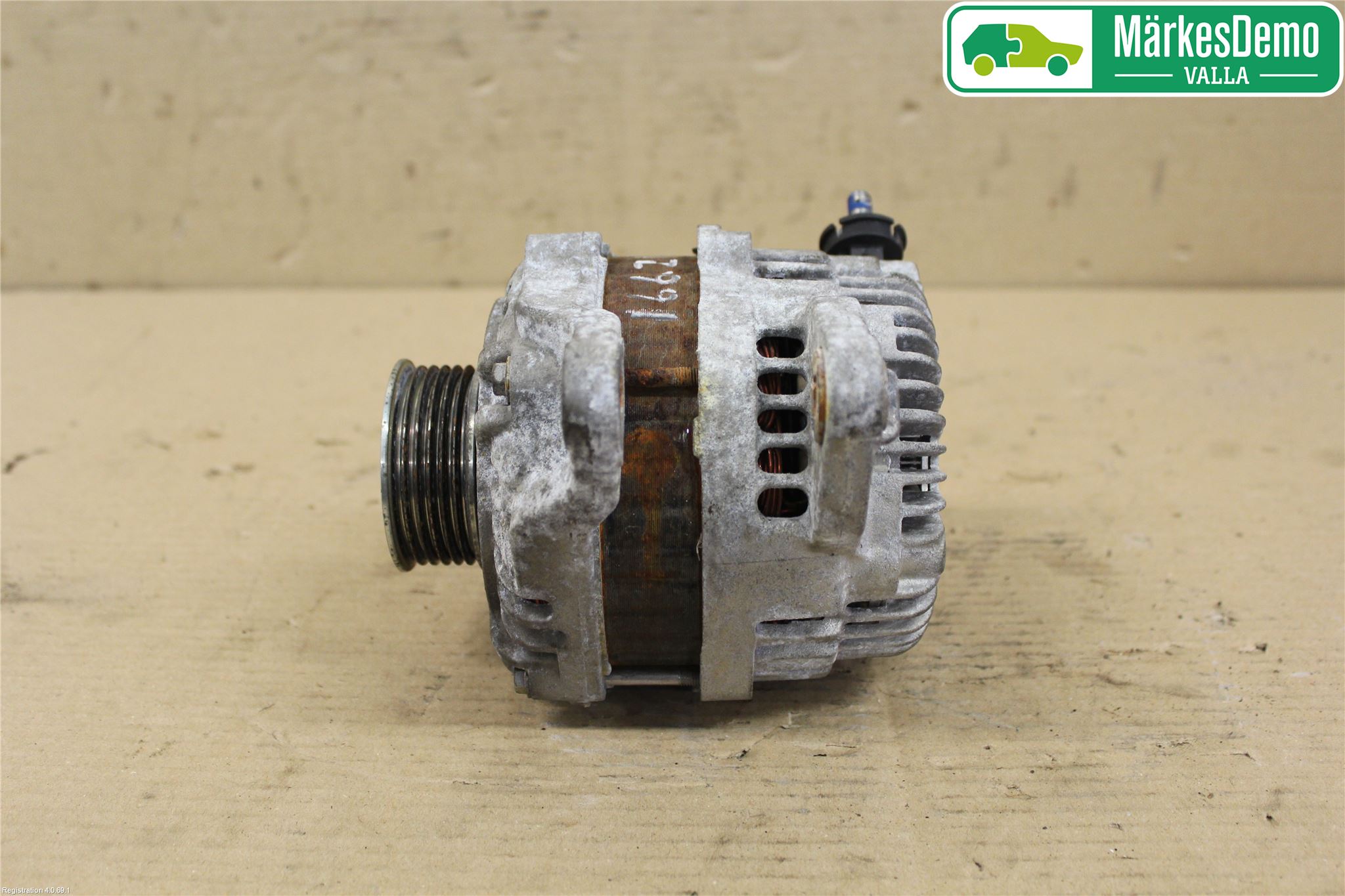 Mitsubishi SPACE STAR 13- Generator